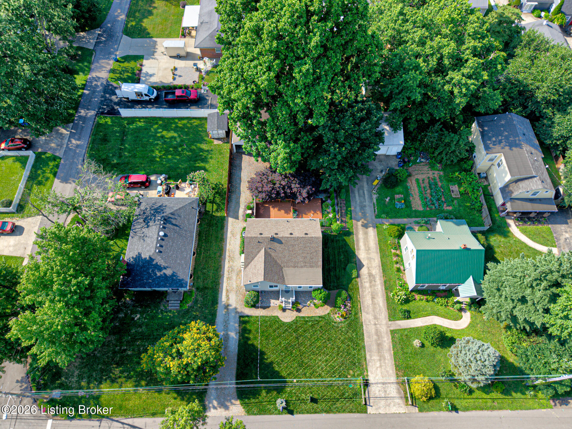 11612 Frank Ave Property Photo 5