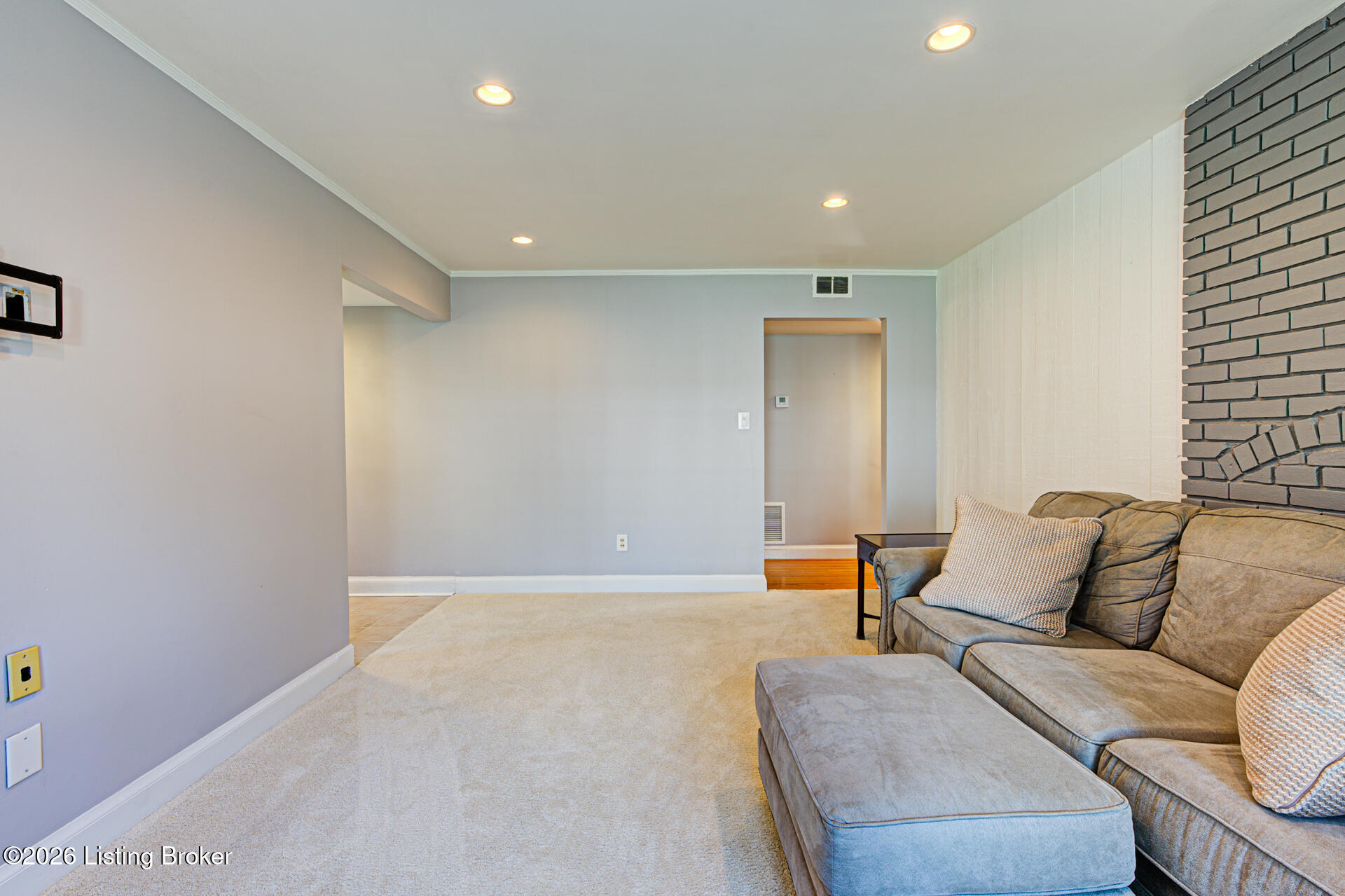 11612 Frank Ave Property Photo 10