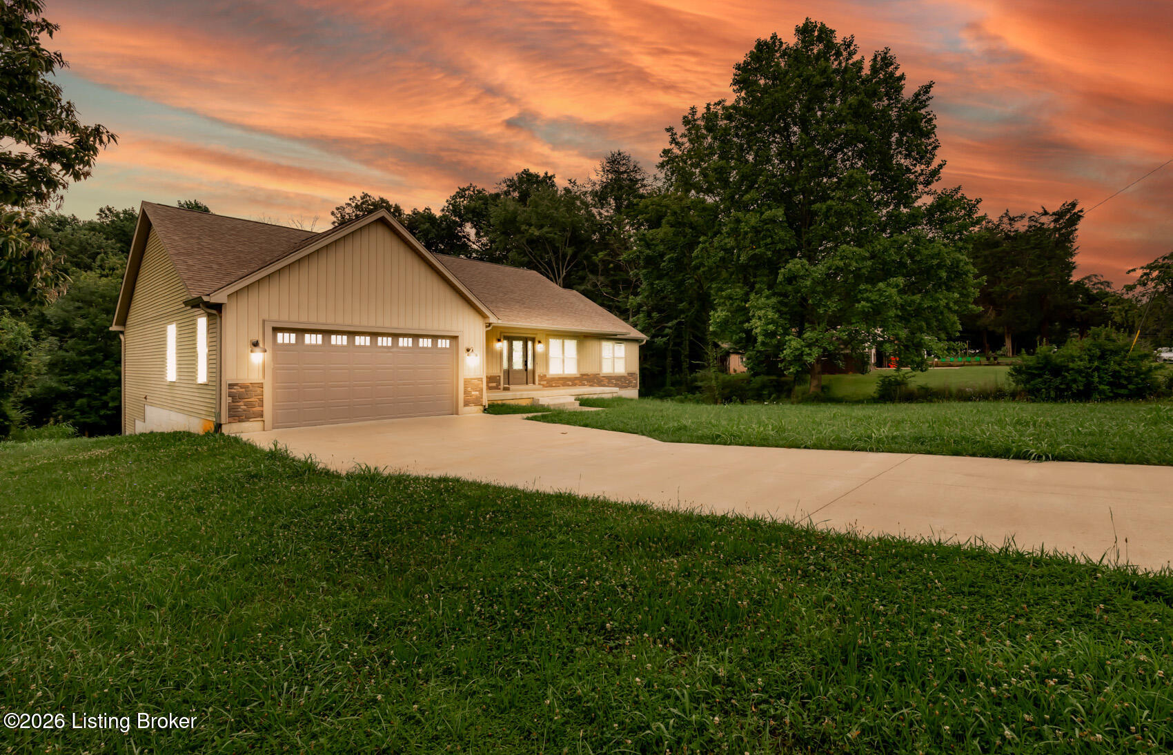 369 Meadowview Dr Property Photo 77