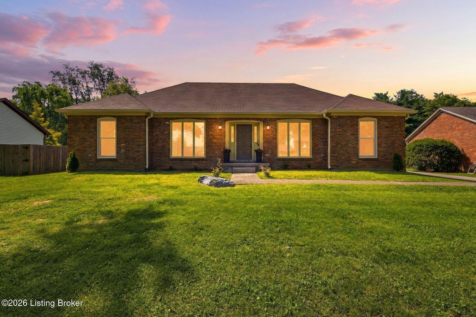 10110 Timberwood Cir Property Photo 1