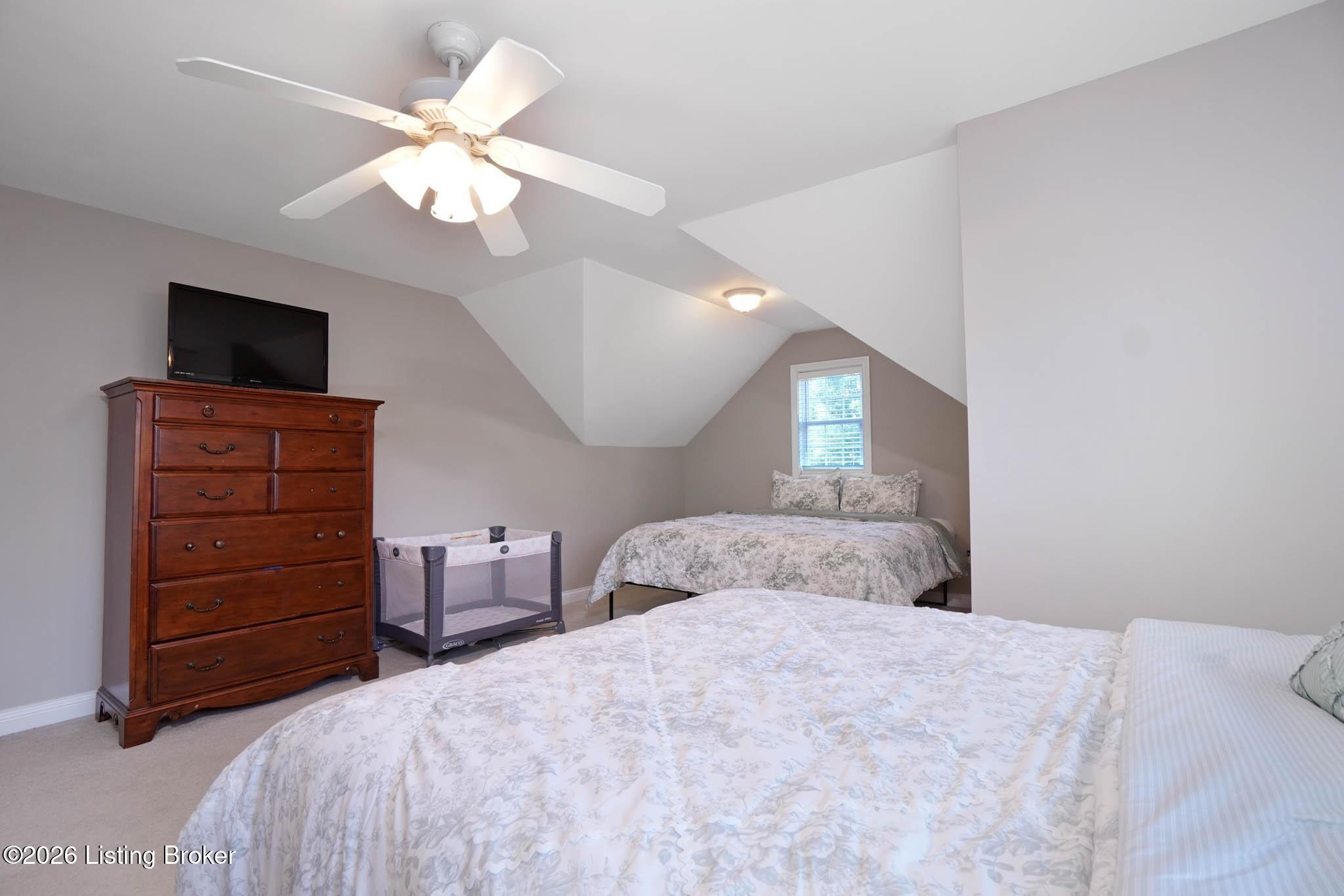 6608 Eastwind Way Property Photo 44