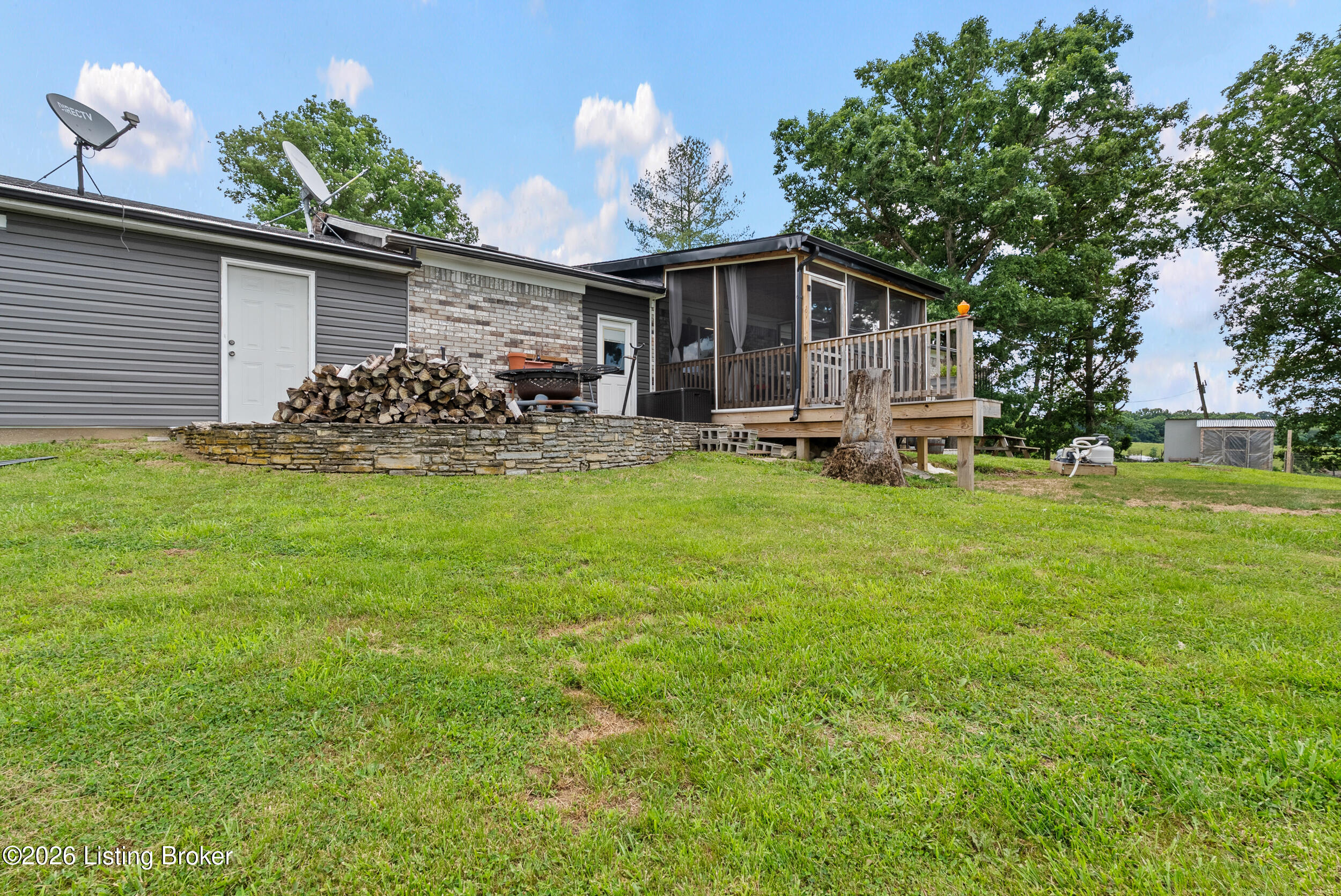 1012 Palmer Rd Property Photo 7