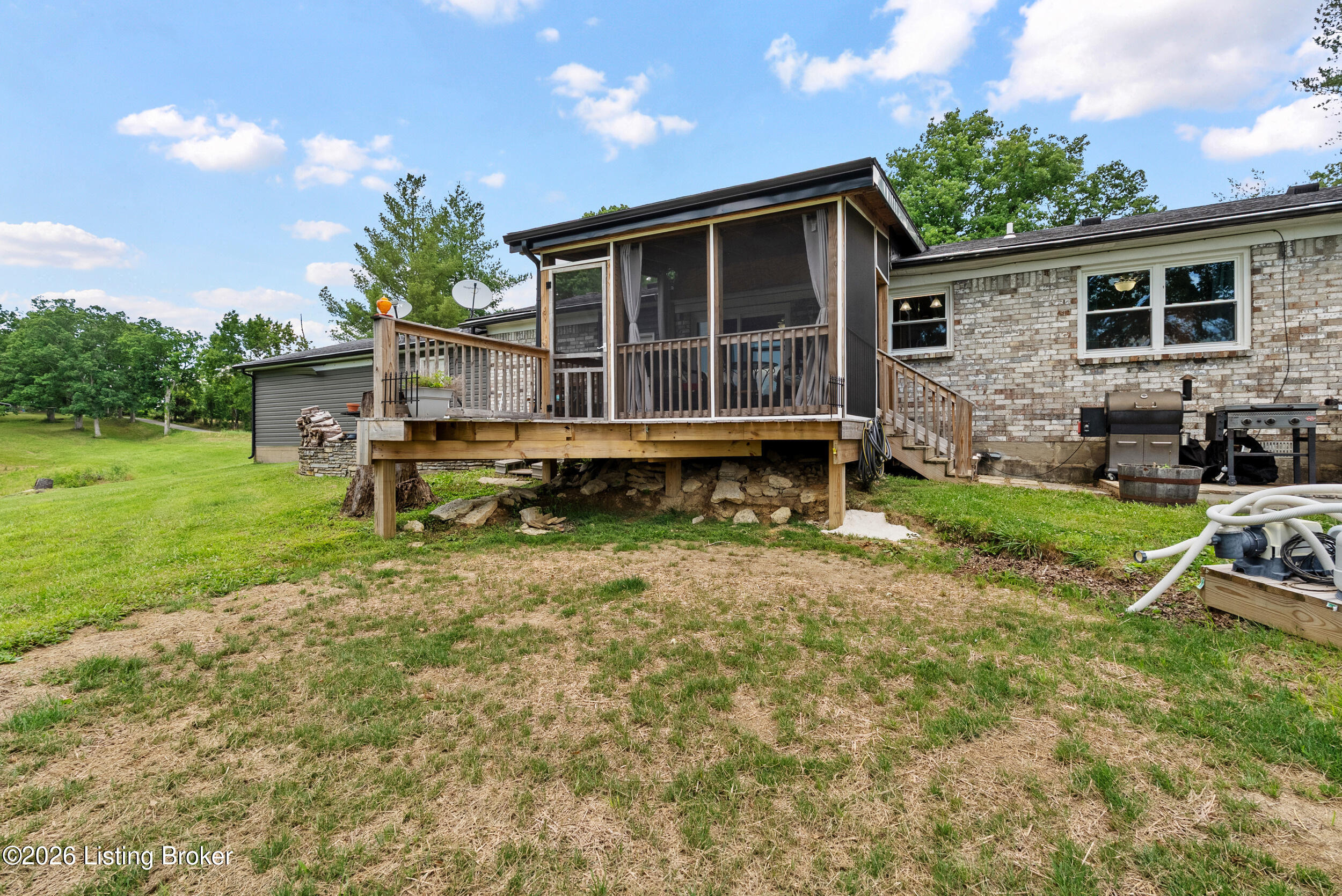 1012 Palmer Rd Property Photo 8