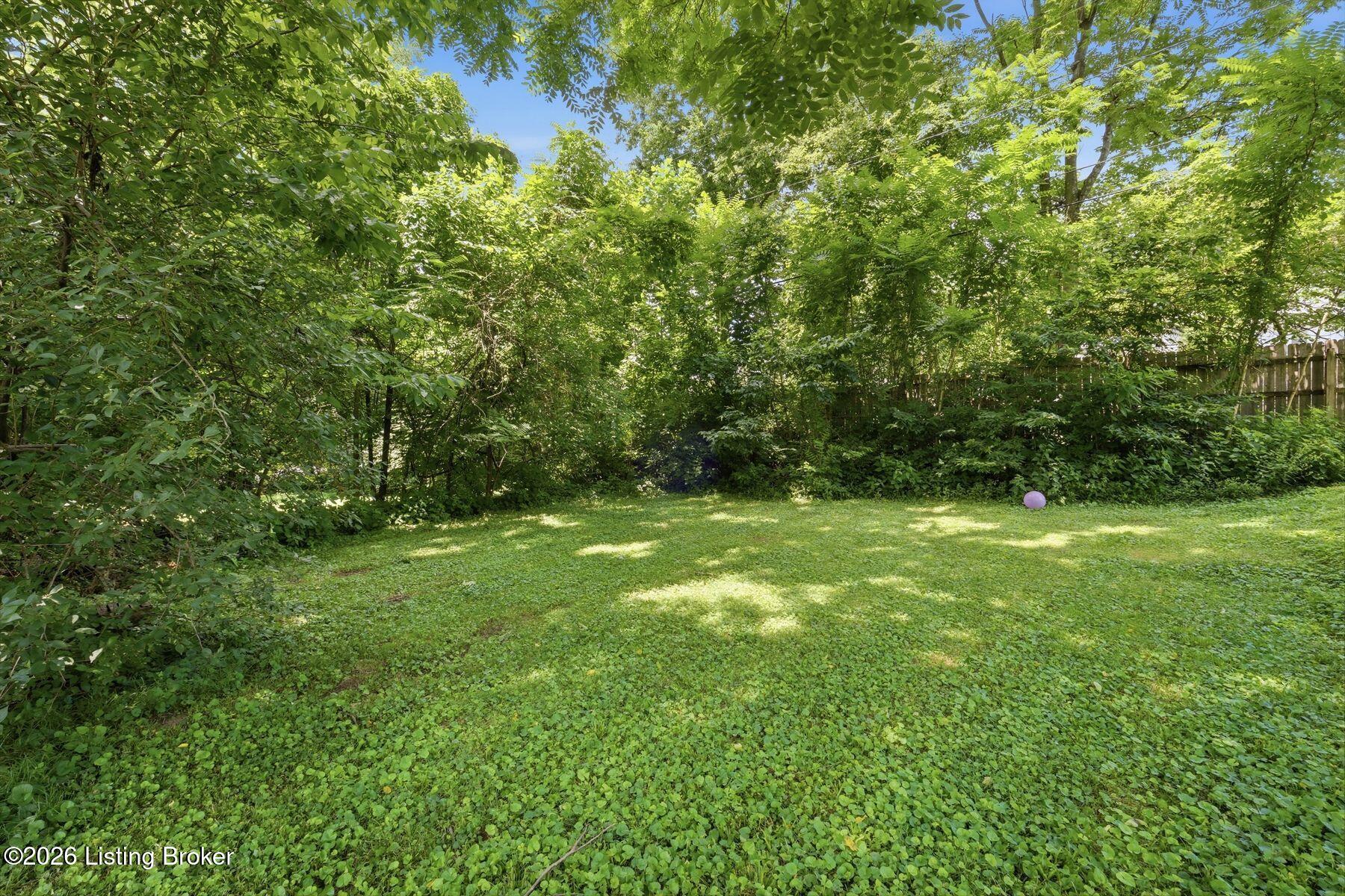 2055 Douglass Blvd Property Photo 13