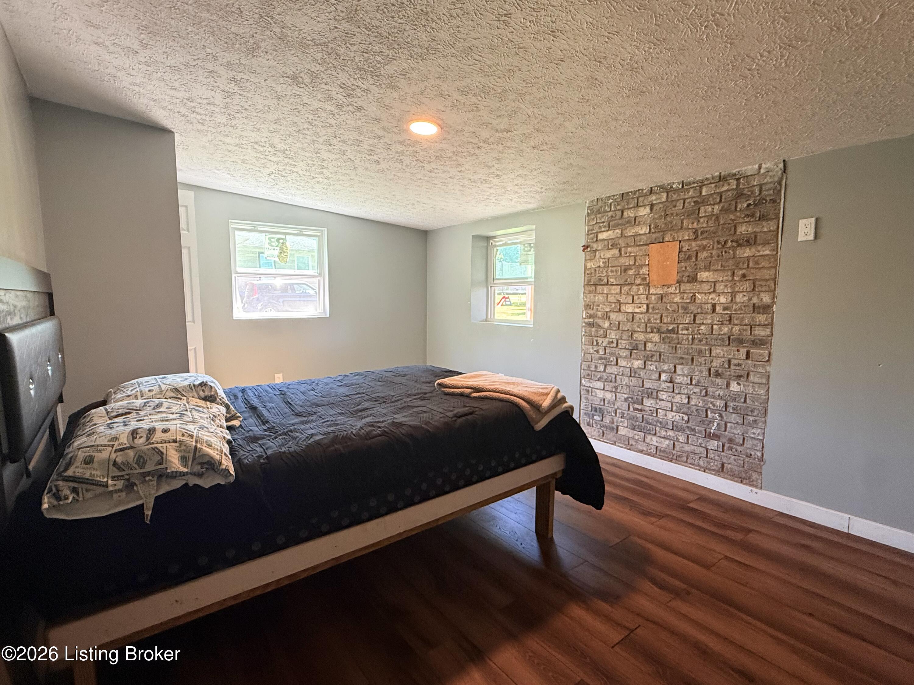 13900 S Lyons Ave Property Photo 14