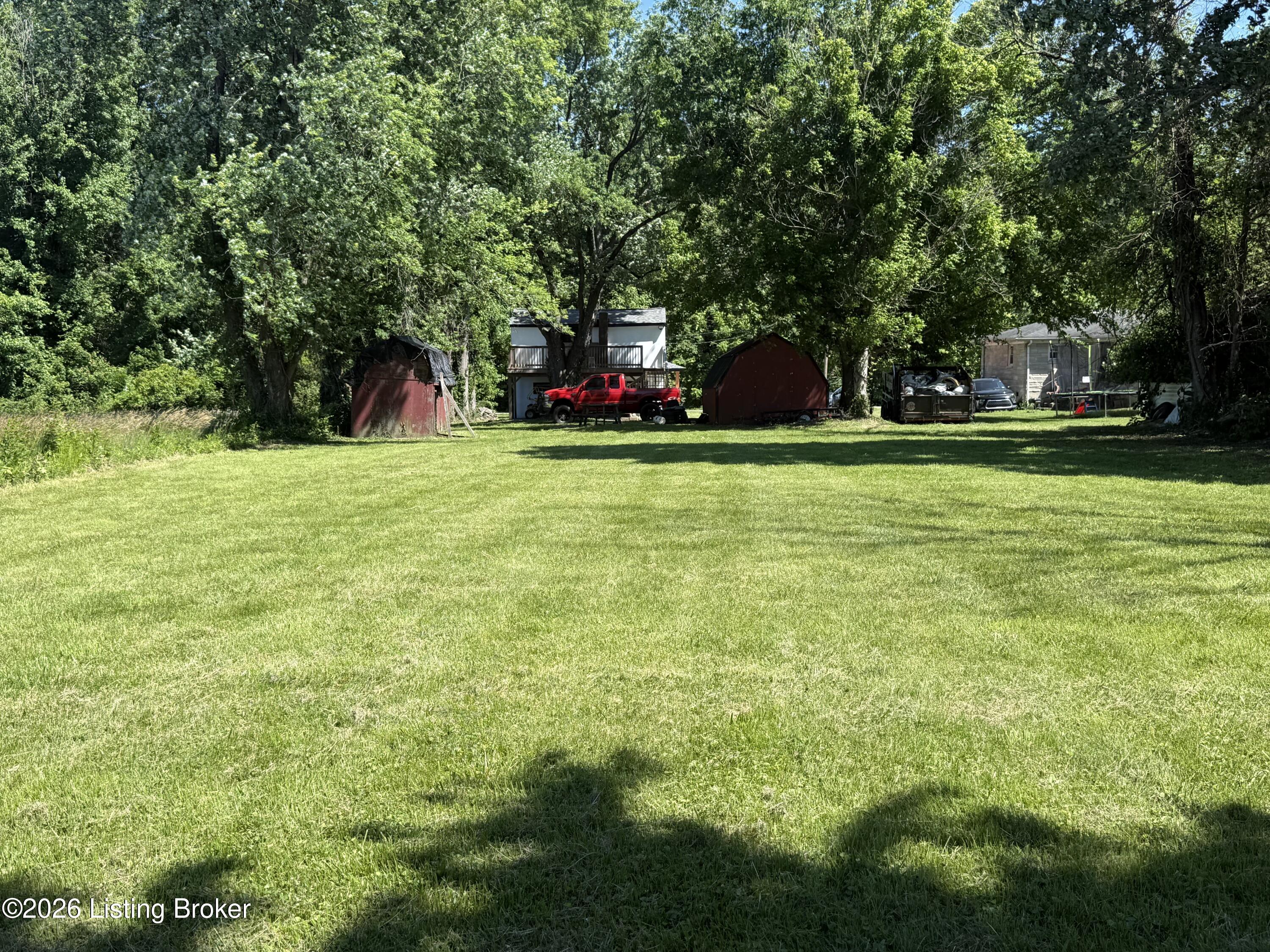 13900 S Lyons Ave Property Photo 25