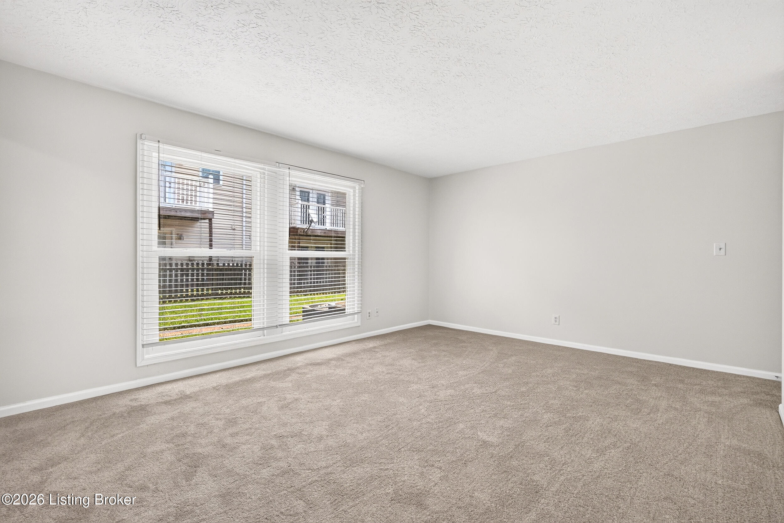 2505 Lindsay Ave Apt 5 Property Photo 8