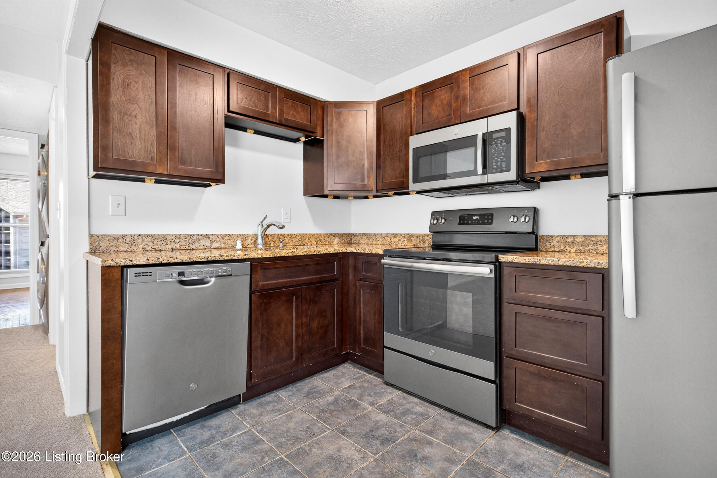 2505 Lindsay Ave Apt 5 Property Photo 12