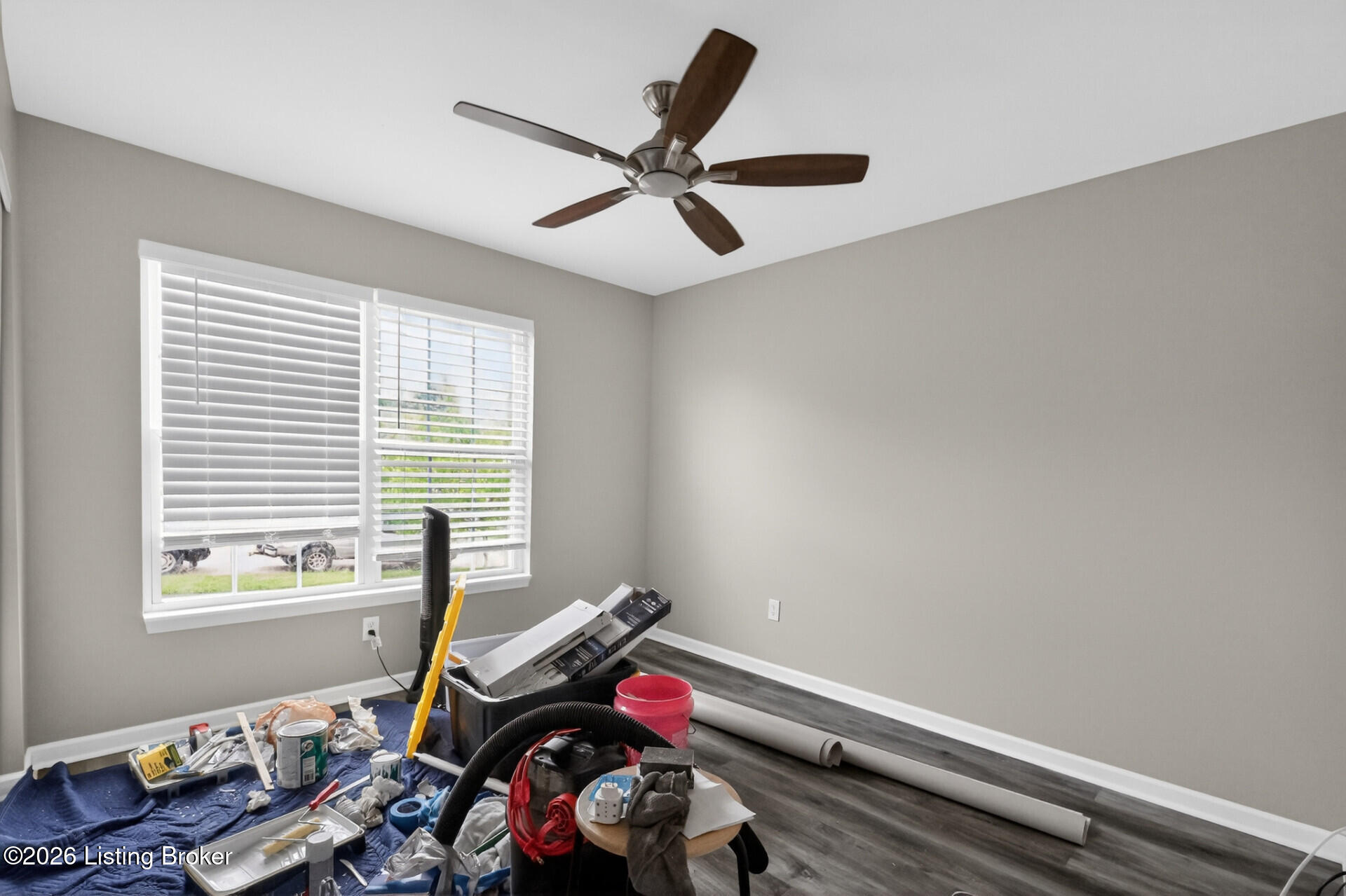 17512 Stallion Way Property Photo 9