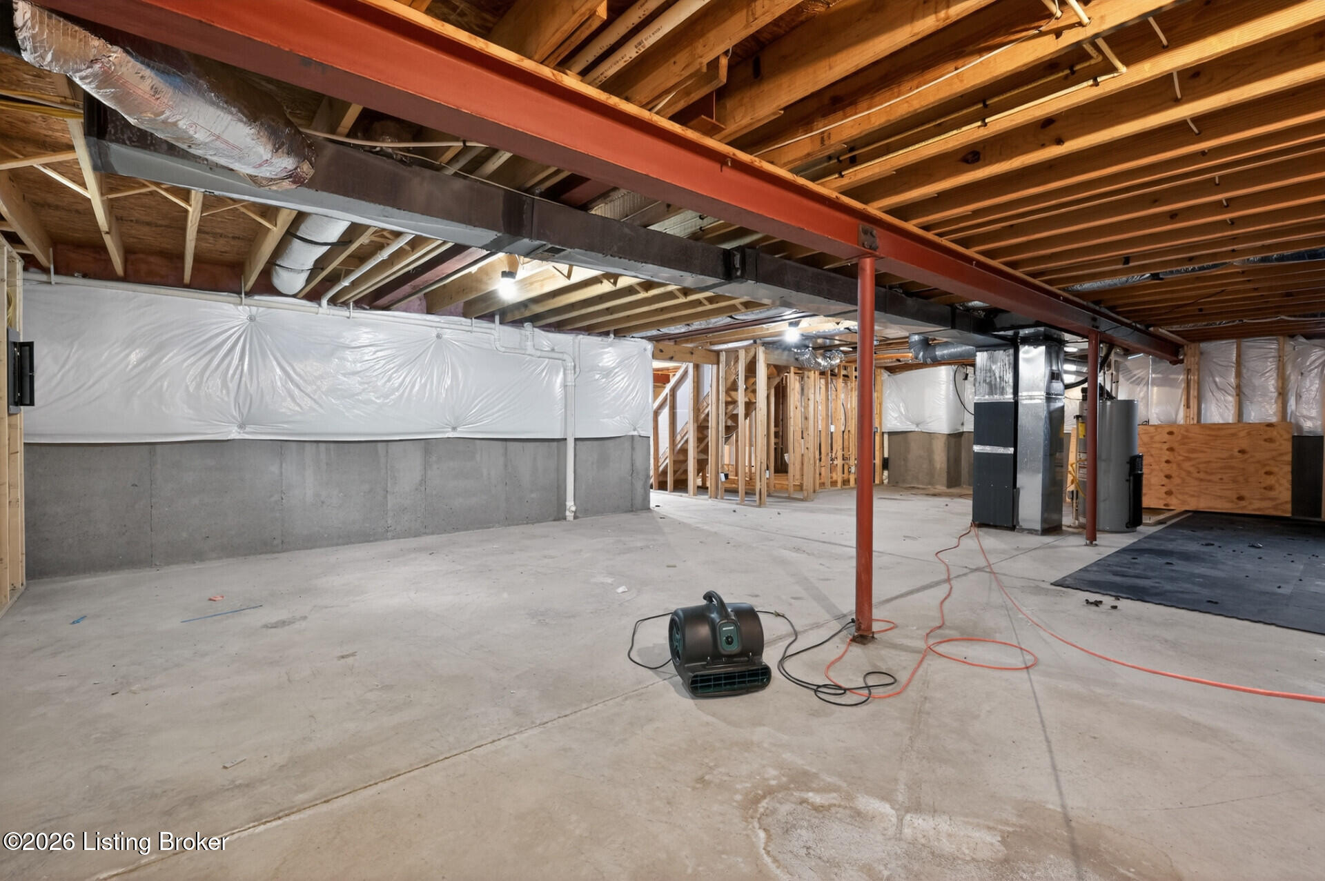 17512 Stallion Way Property Photo 14