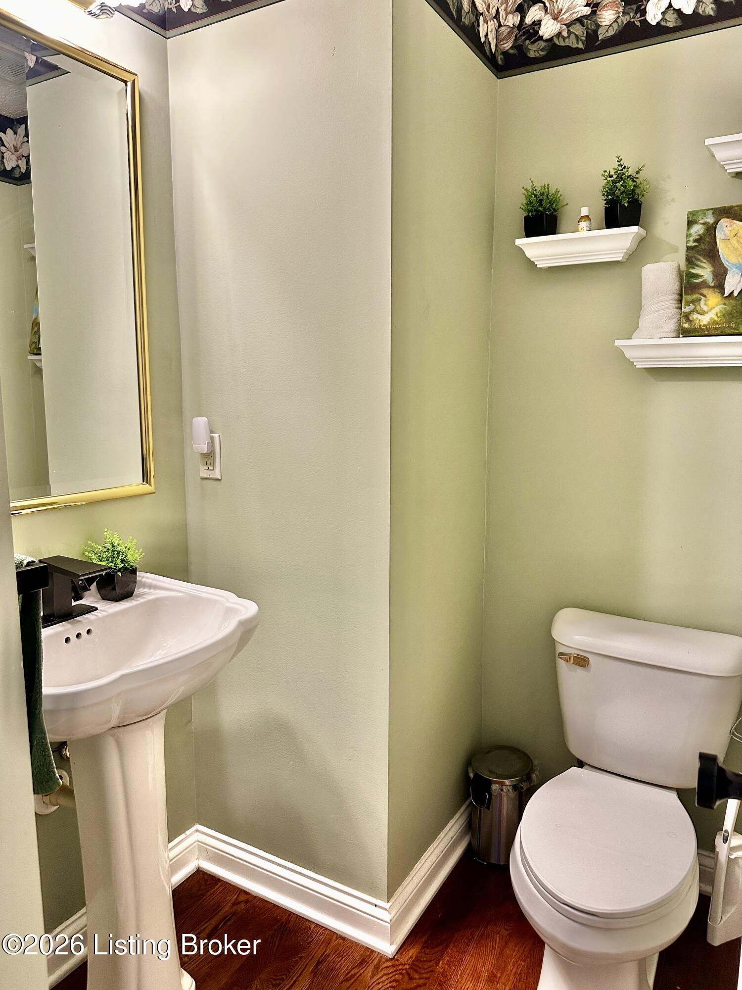 1509 Manchester Dr Property Photo 17