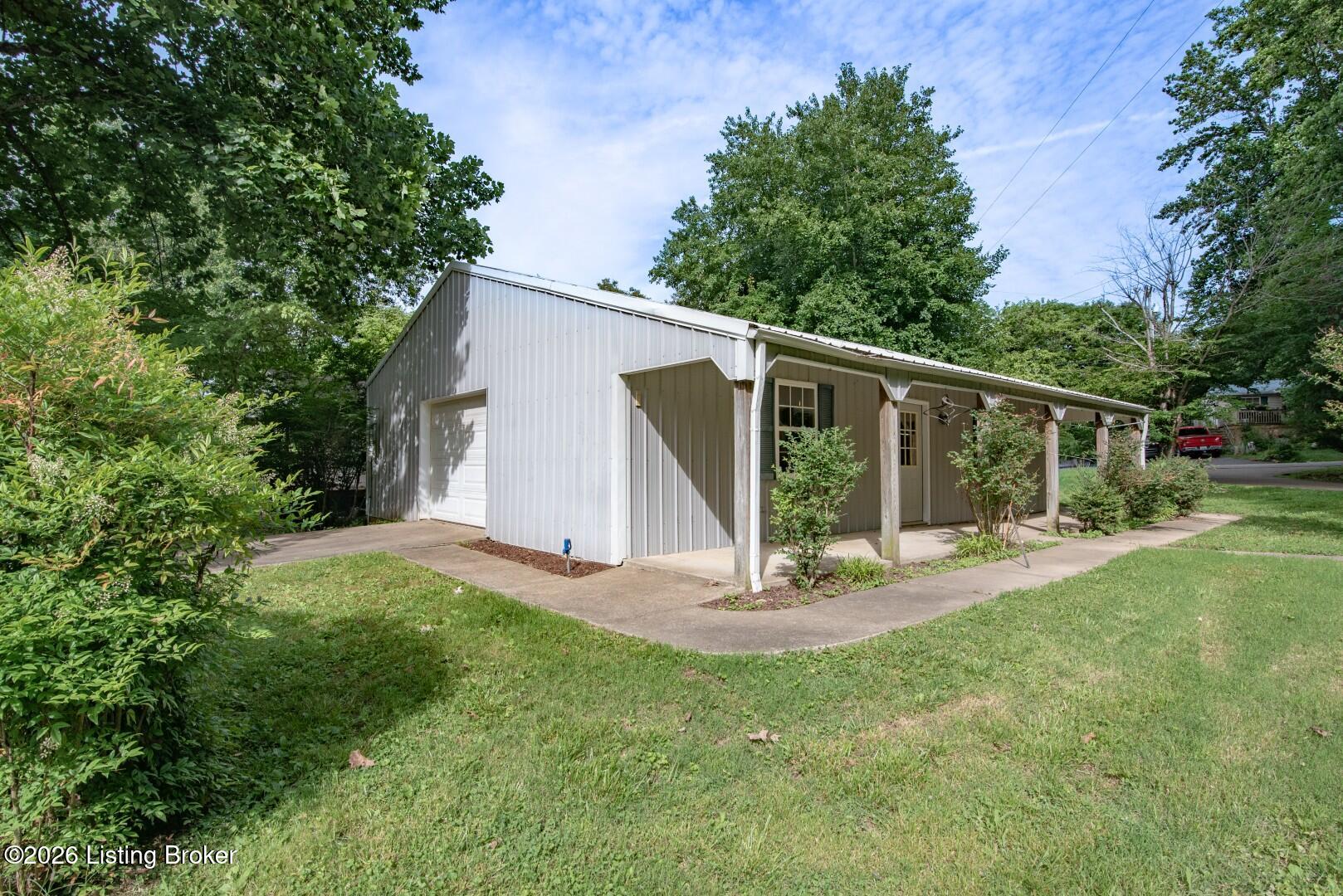 70 Dreamland Rd Property Photo 21