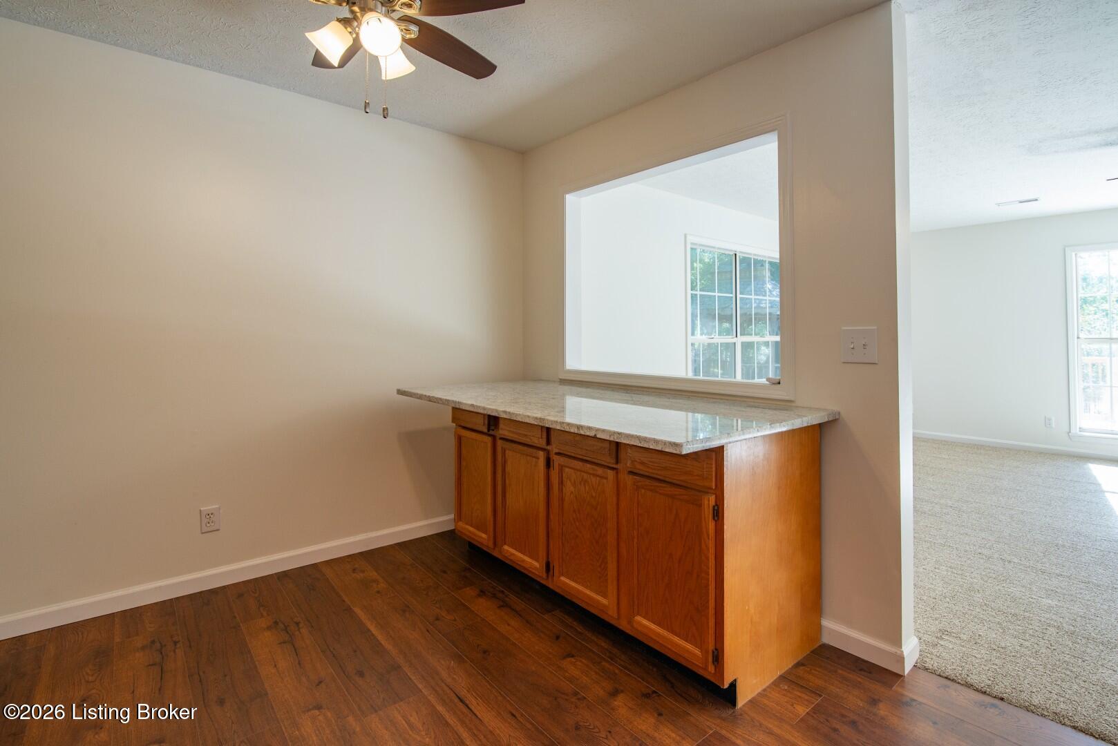 70 Dreamland Rd Property Photo 30