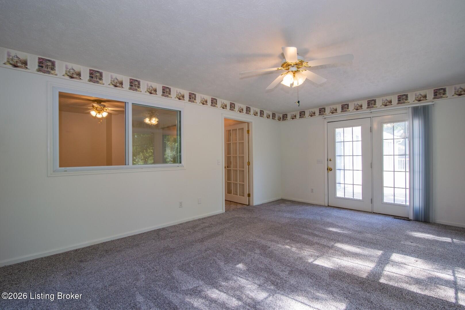 70 Dreamland Rd Property Photo 59