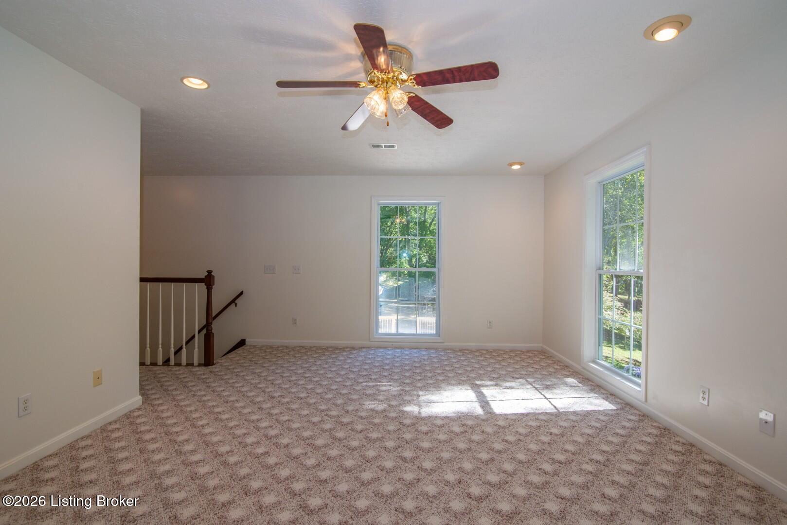 70 Dreamland Rd Property Photo 62