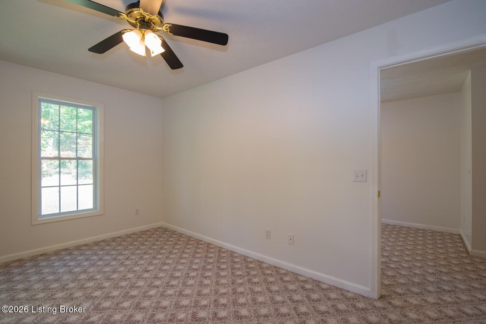 70 Dreamland Rd Property Photo 72