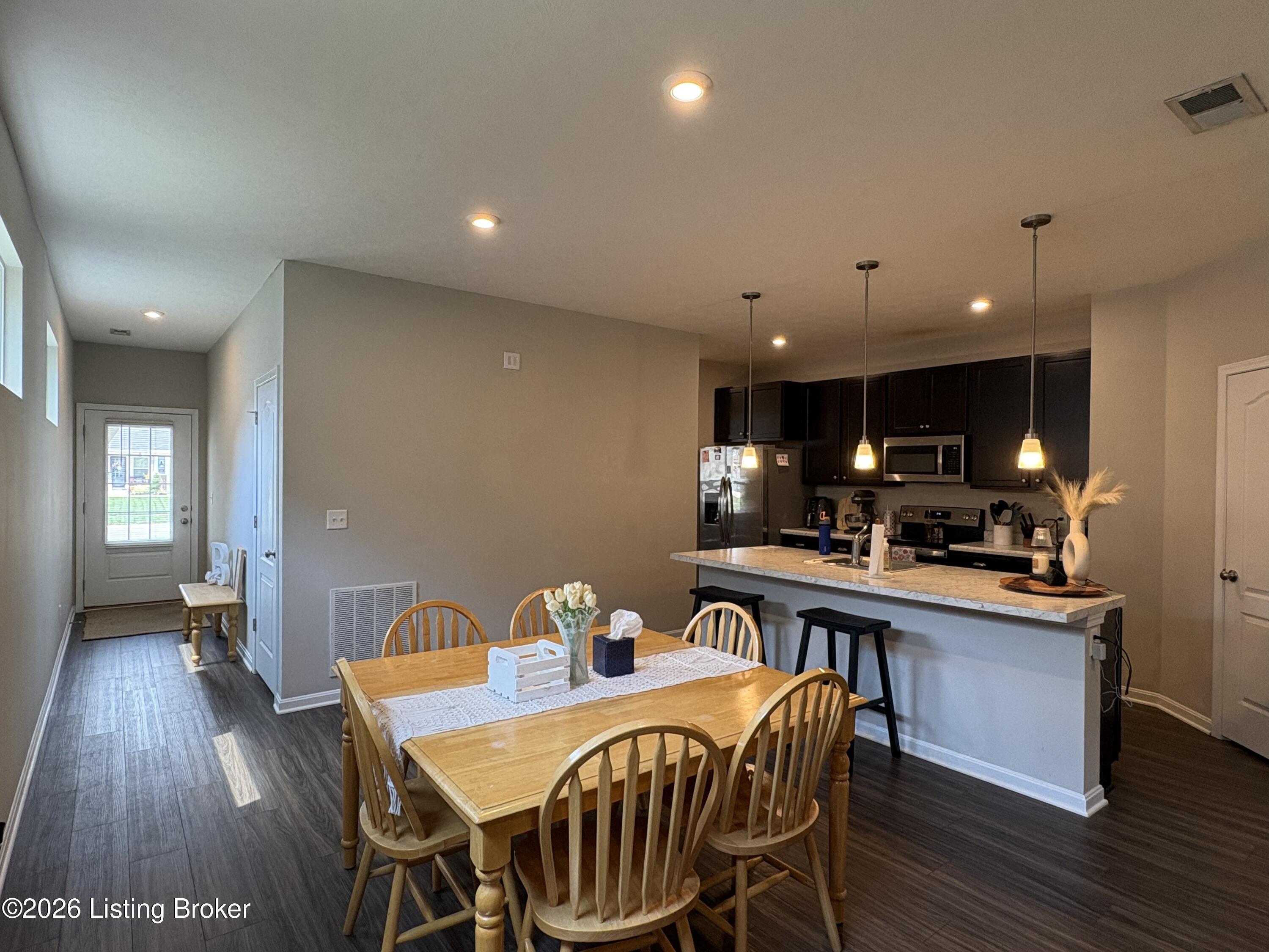 147 Harvest Moon Ct Property Photo 9