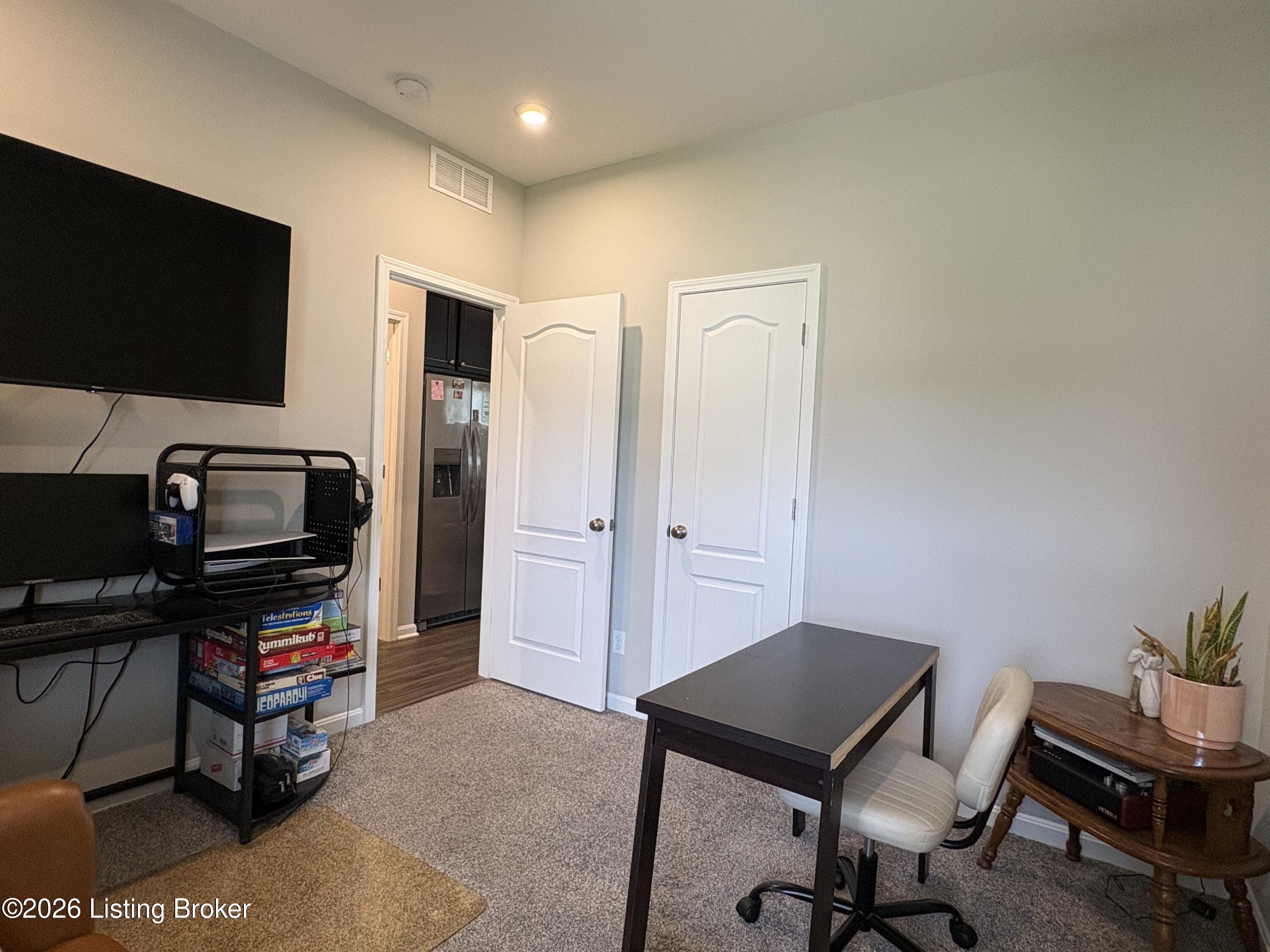 147 Harvest Moon Ct Property Photo 17