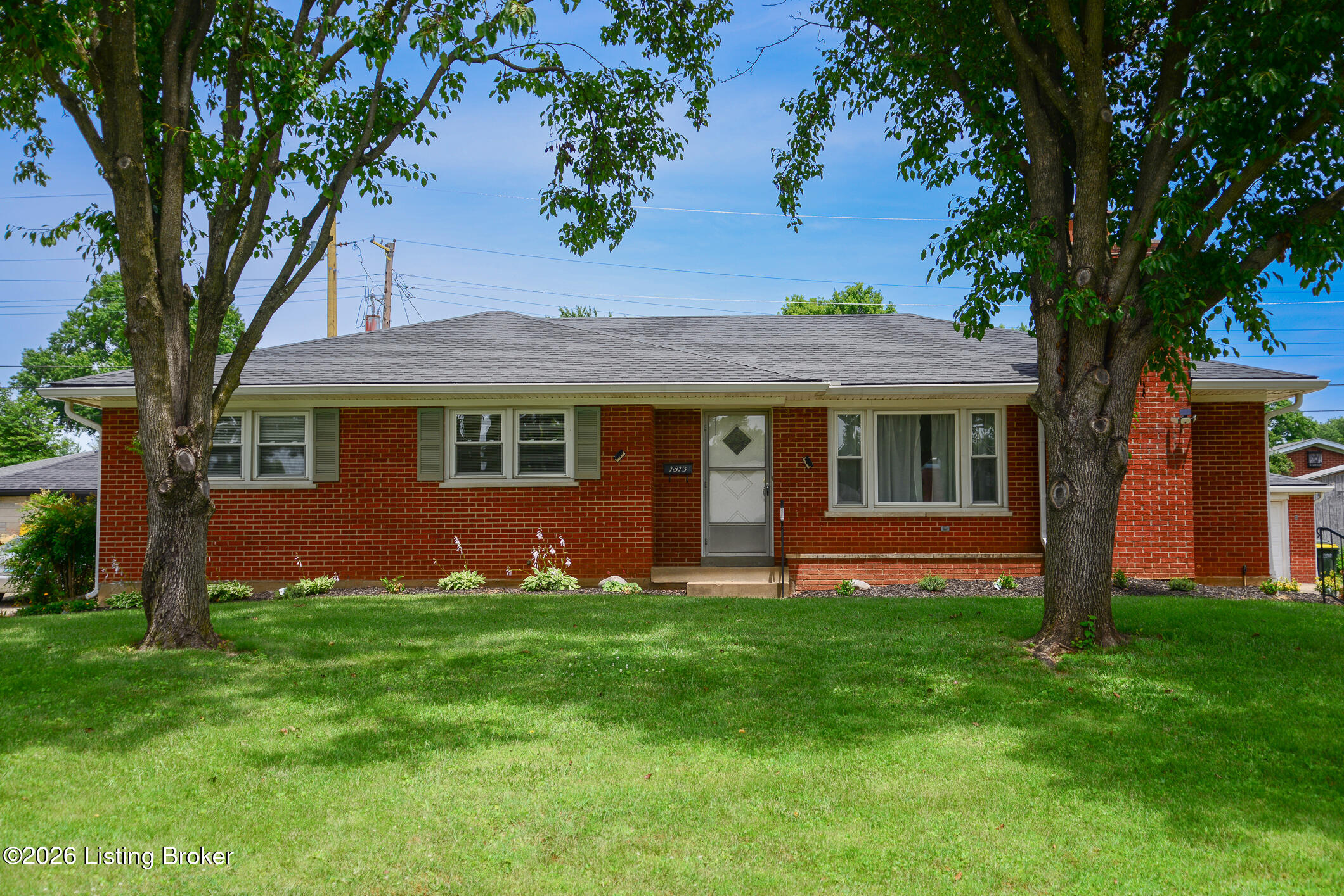 1813 Wesley Ave