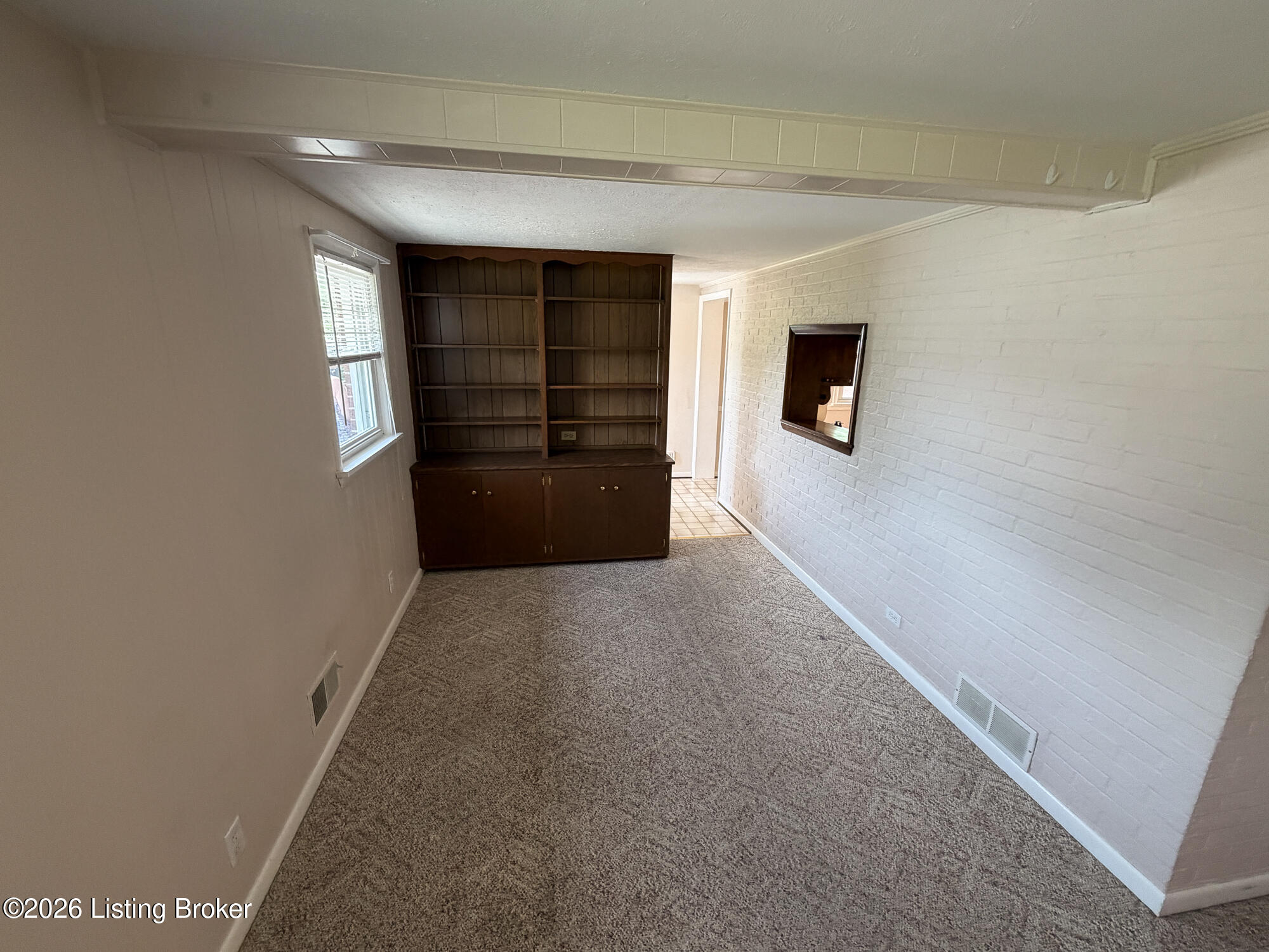 1813 Wesley Ave Property Photo 7