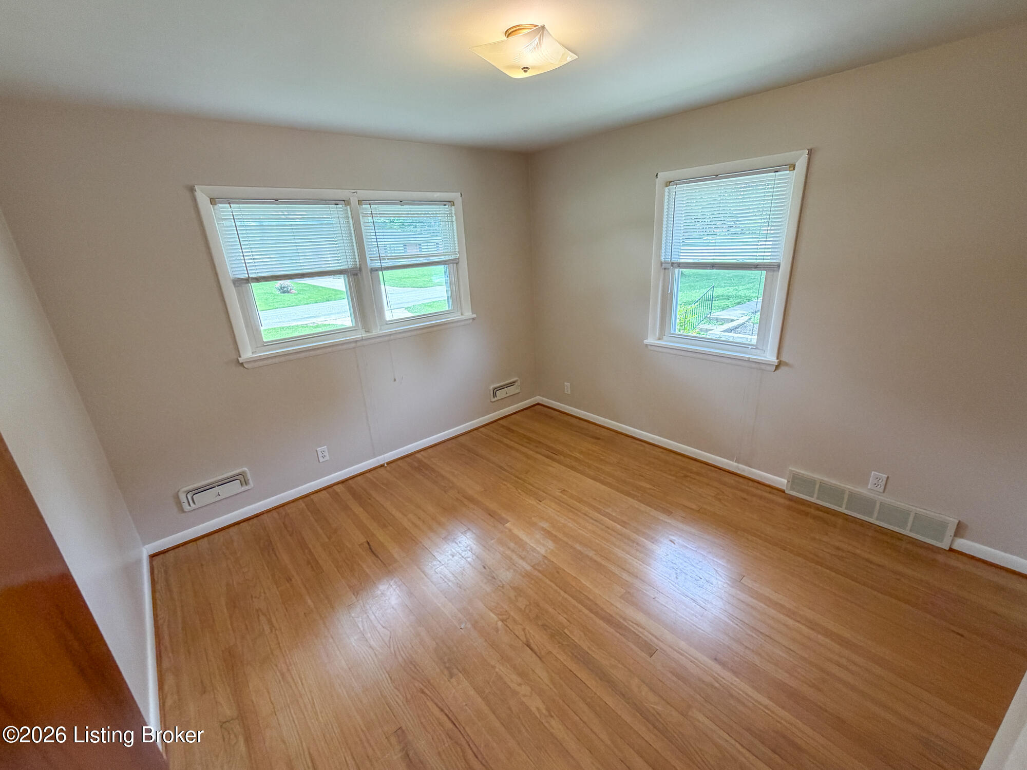 1813 Wesley Ave Property Photo 13