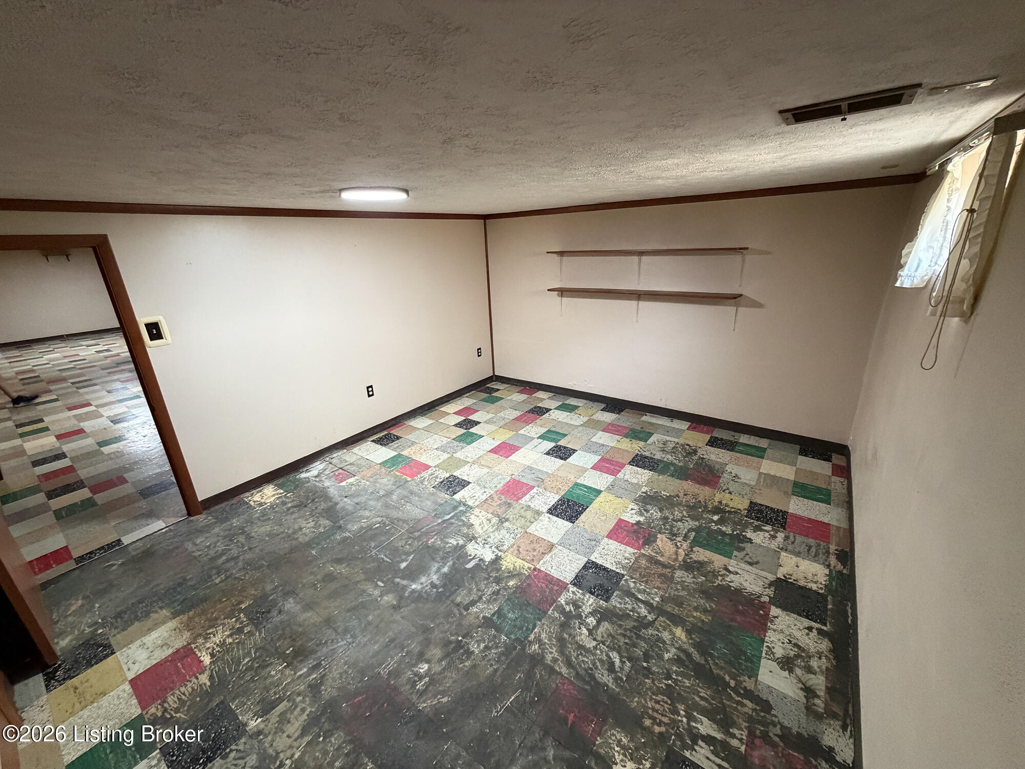 1813 Wesley Ave Property Photo 17