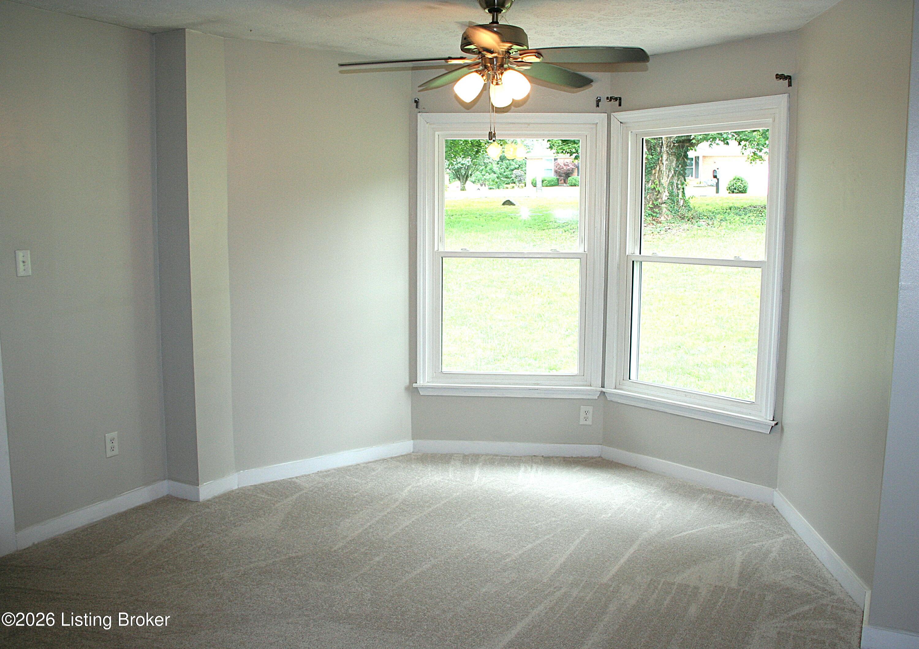 424 Old Mill Stream Ln Property Photo 13