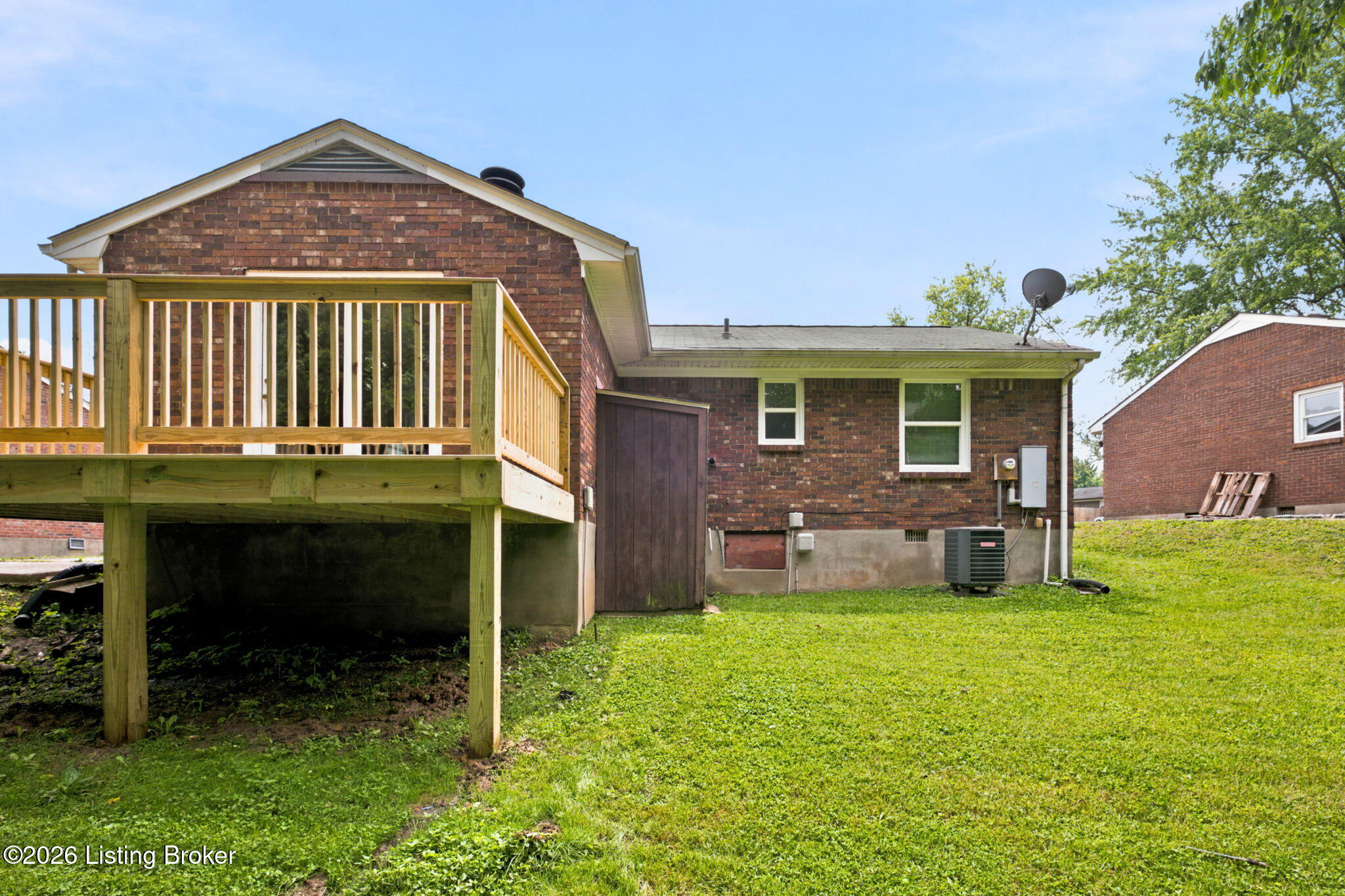 5406 Windy Willow Dr Property Photo 7