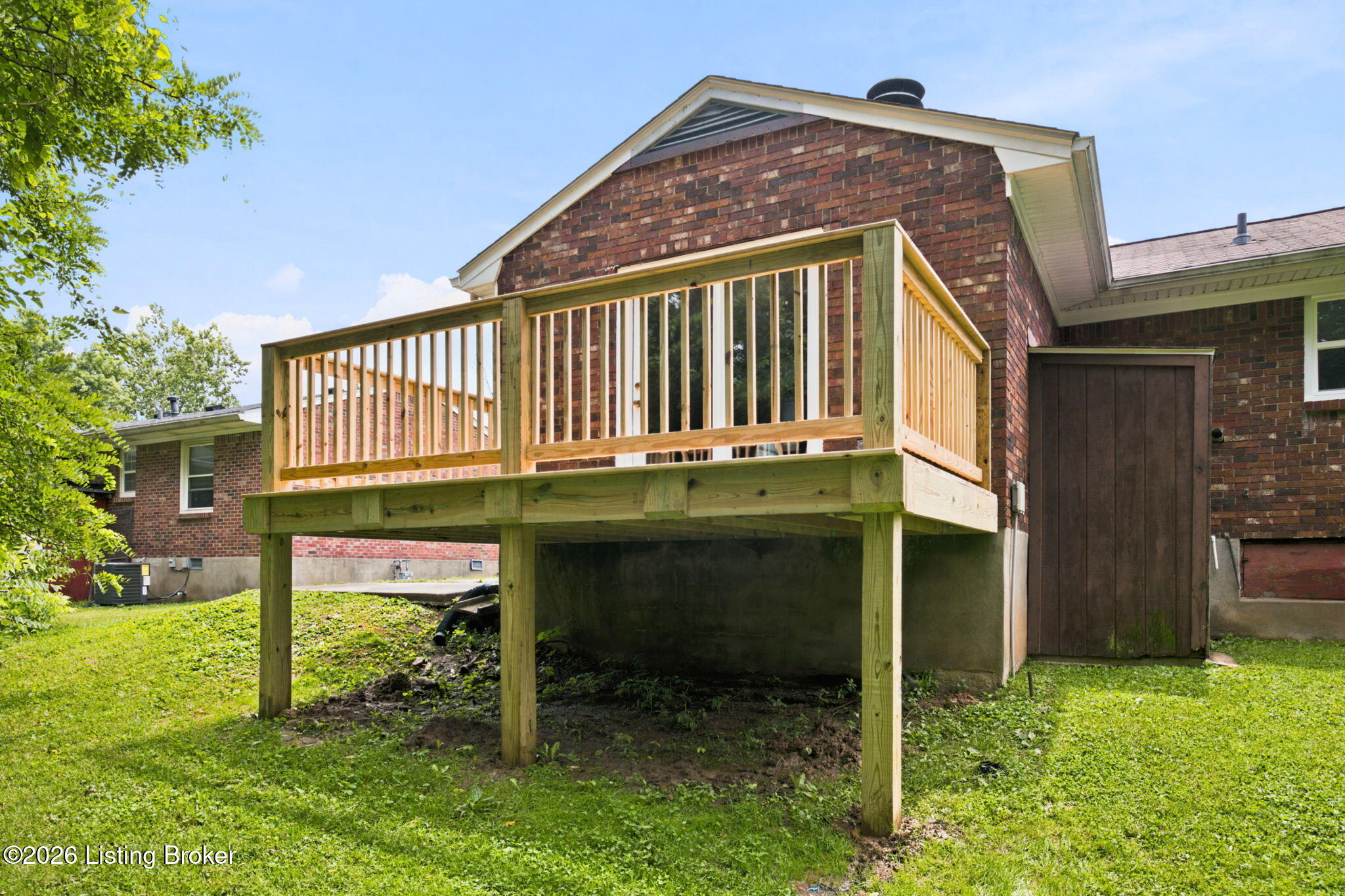 5406 Windy Willow Dr Property Photo 8