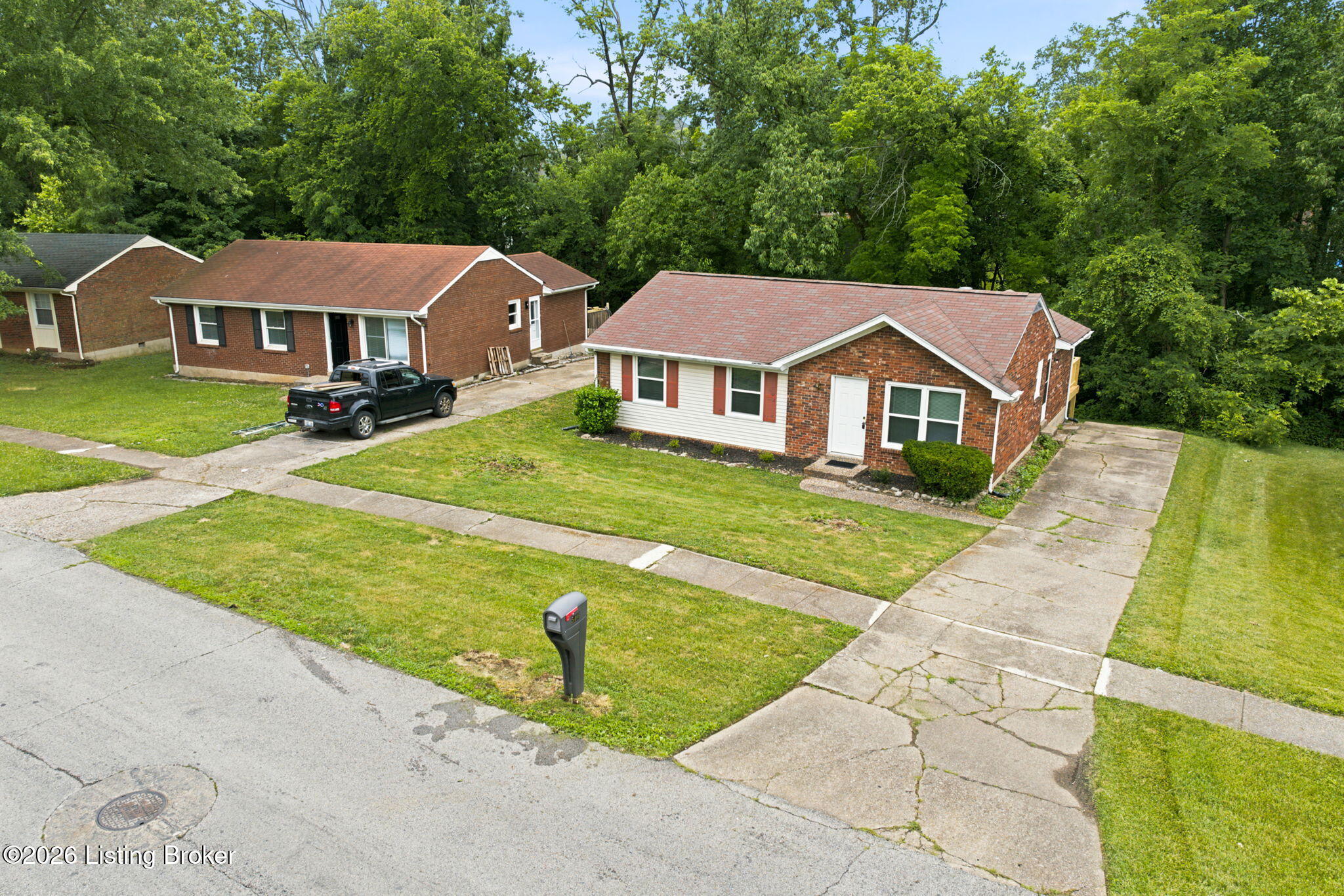5406 Windy Willow Dr Property Photo 13