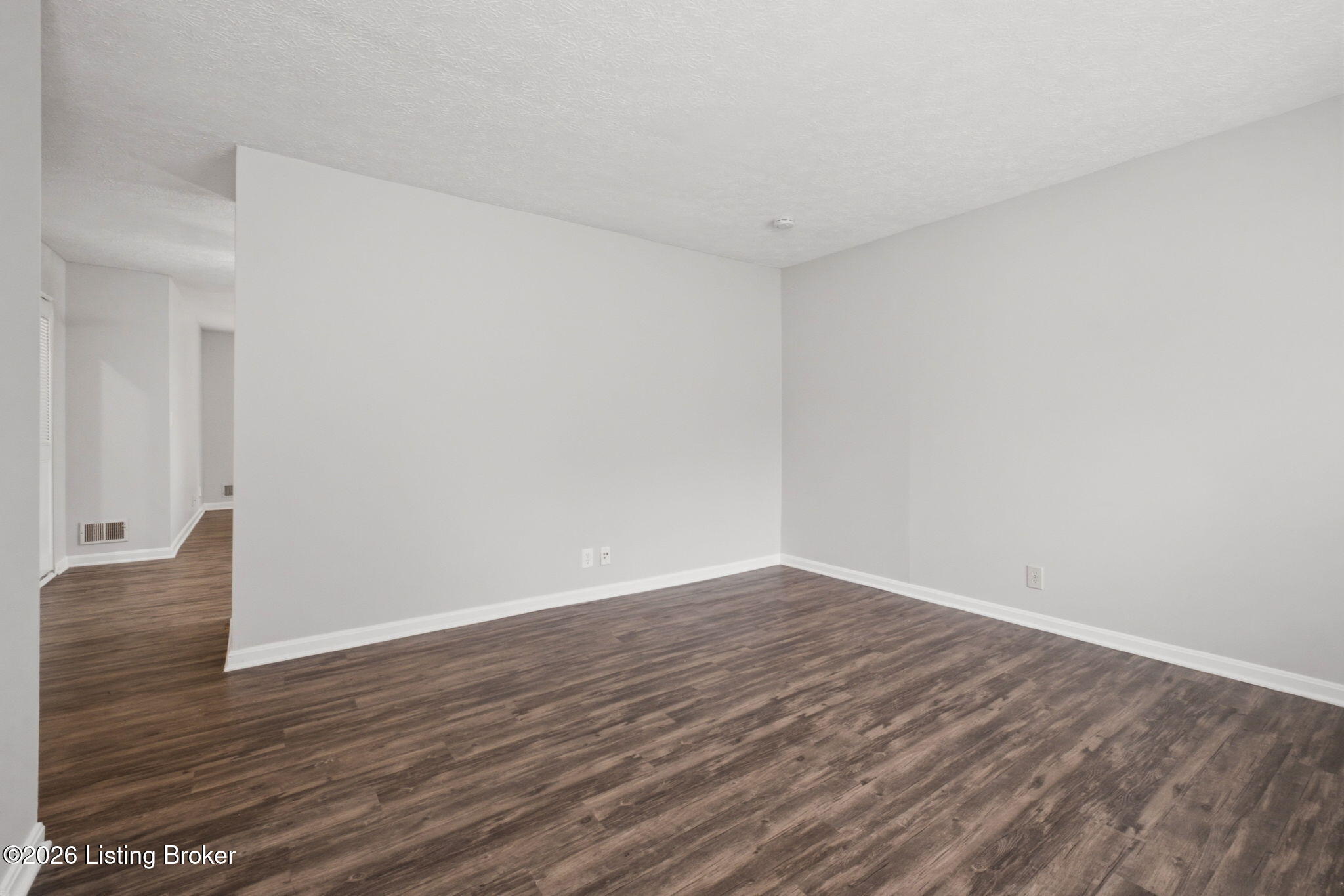 5406 Windy Willow Dr Property Photo 23