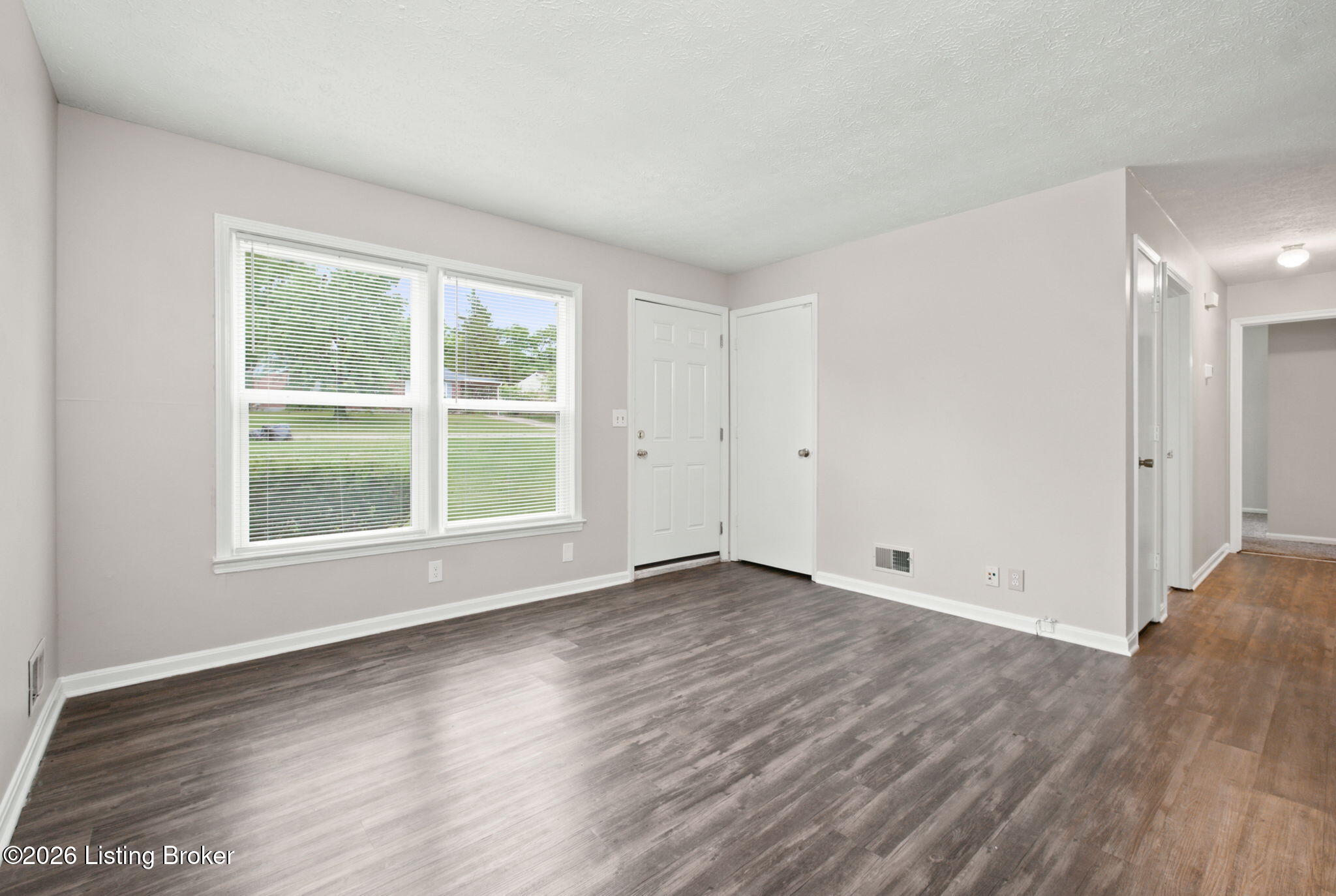 5406 Windy Willow Dr Property Photo 24