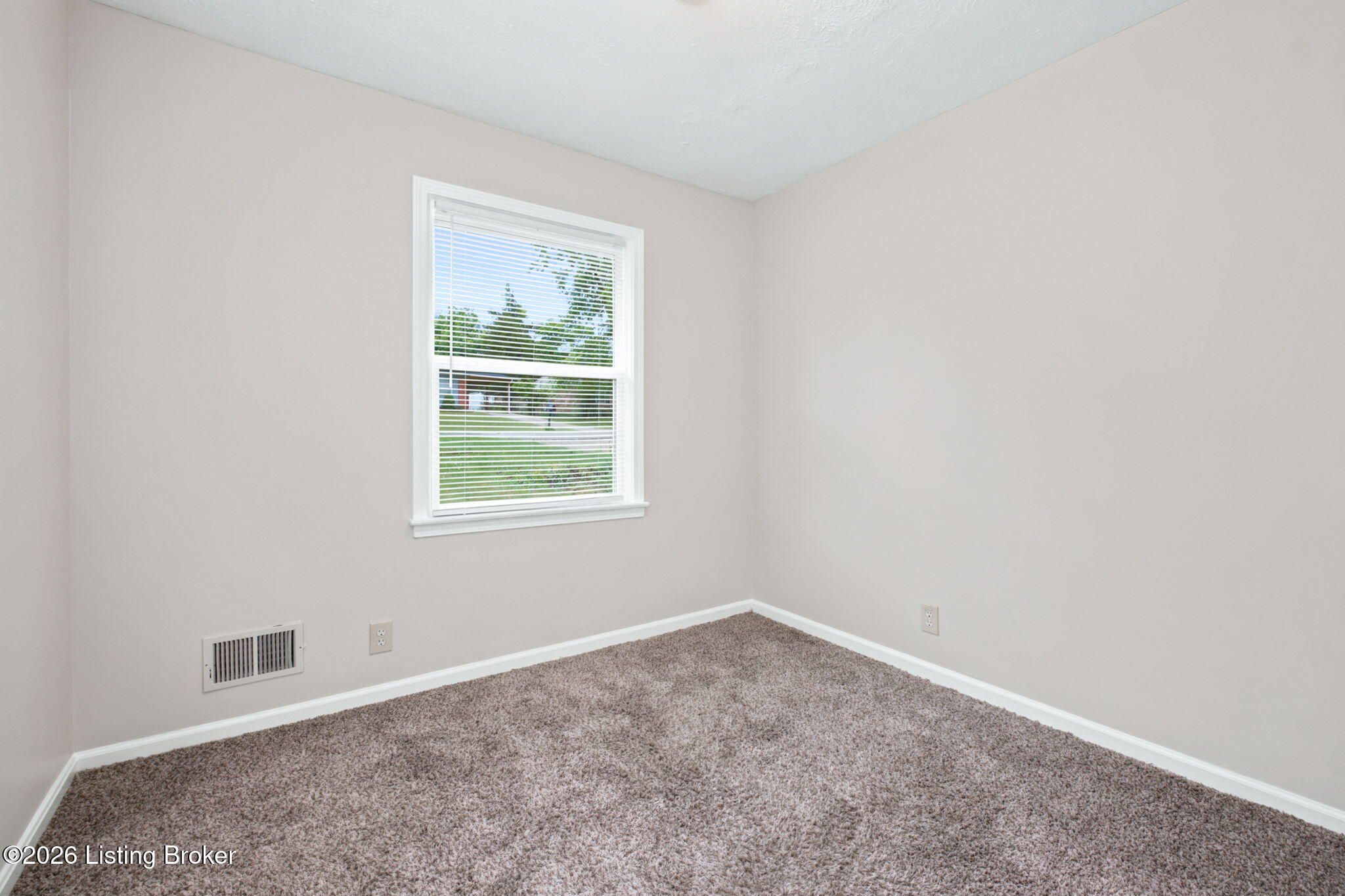 5406 Windy Willow Dr Property Photo 42