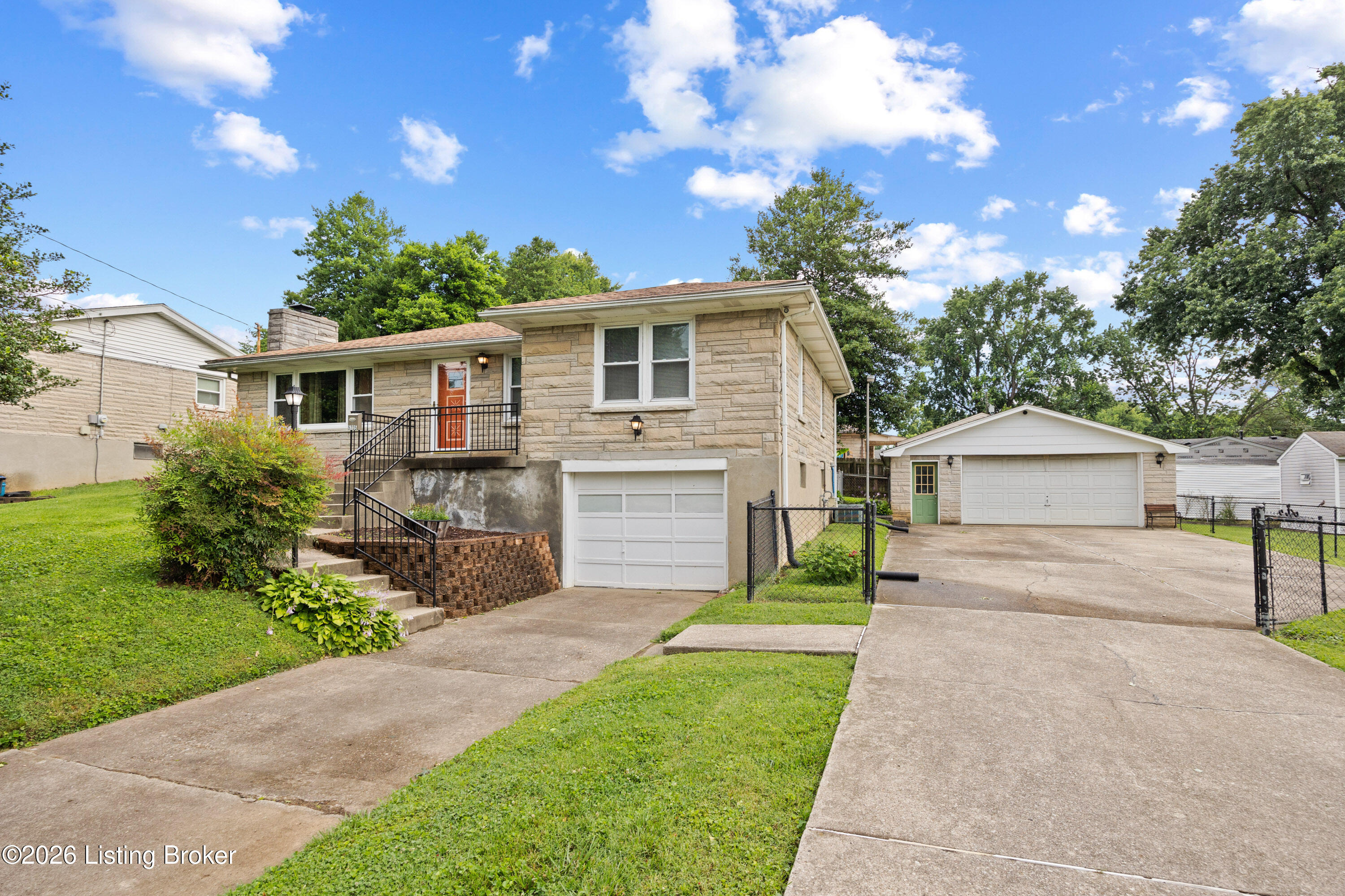 5705 Maryman Rd