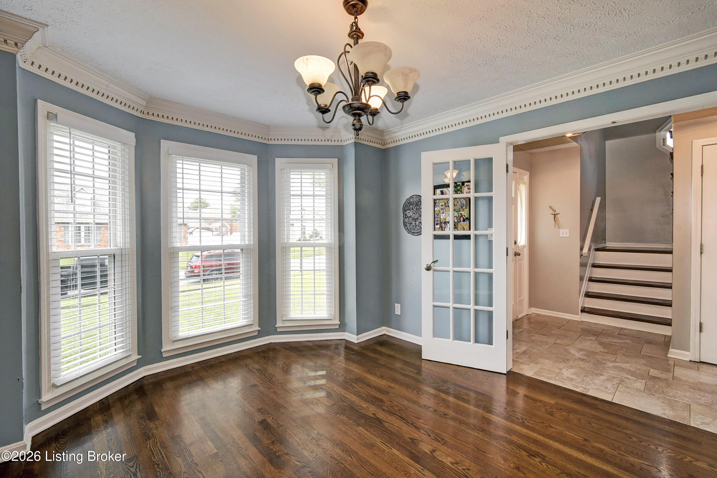 4924 Hunters Point Cir Property Photo 4