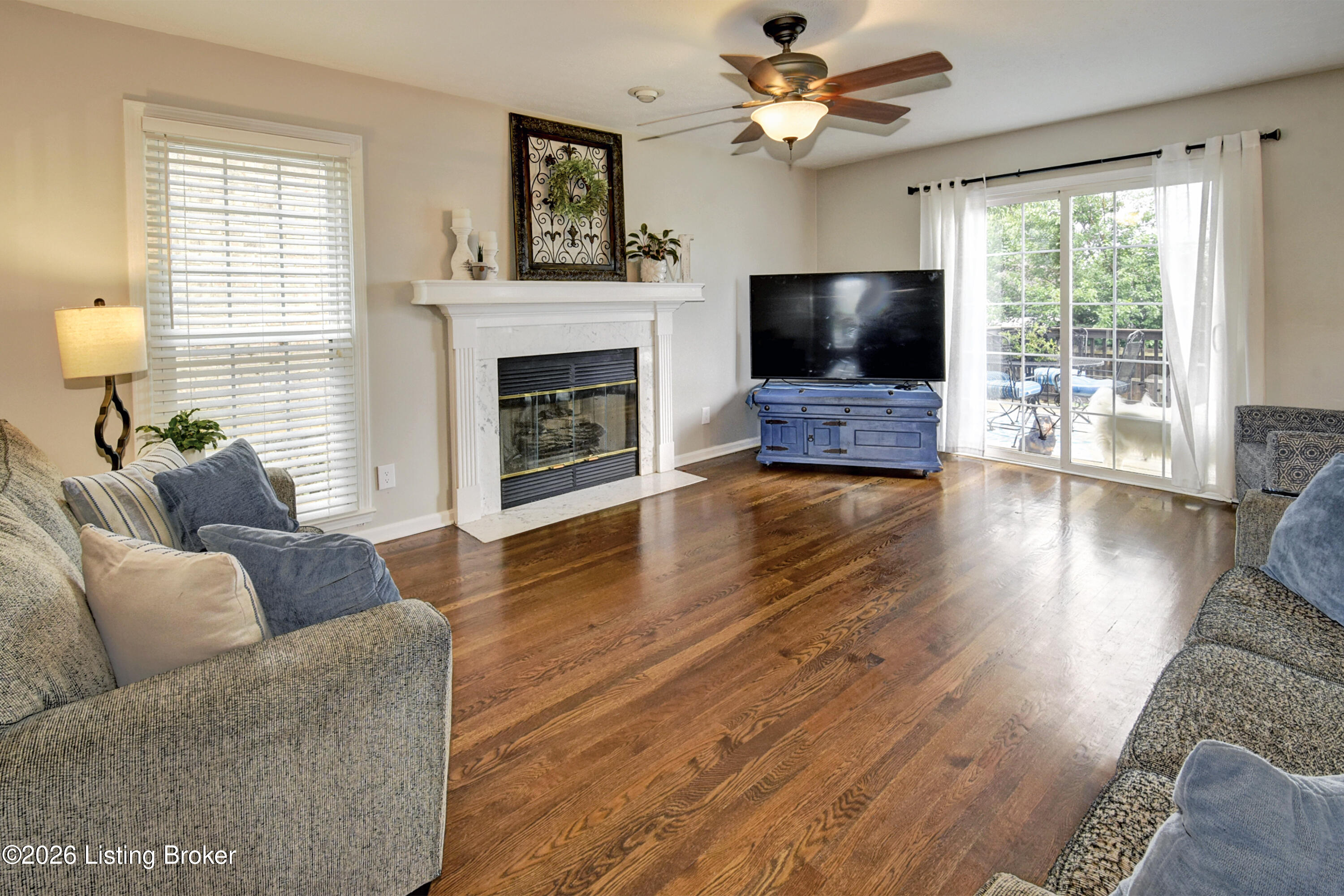 4924 Hunters Point Cir Property Photo 5