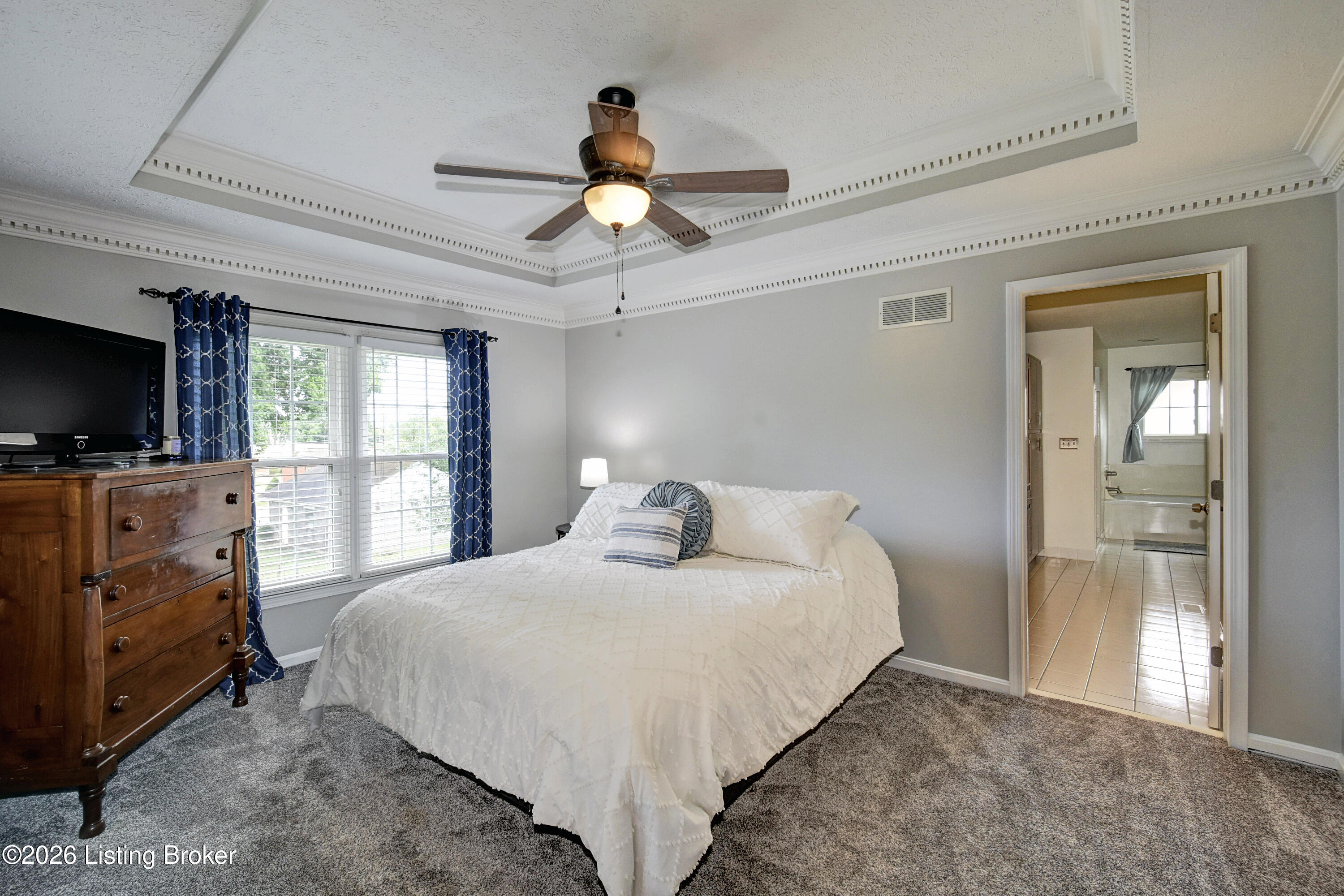 4924 Hunters Point Cir Property Photo 22