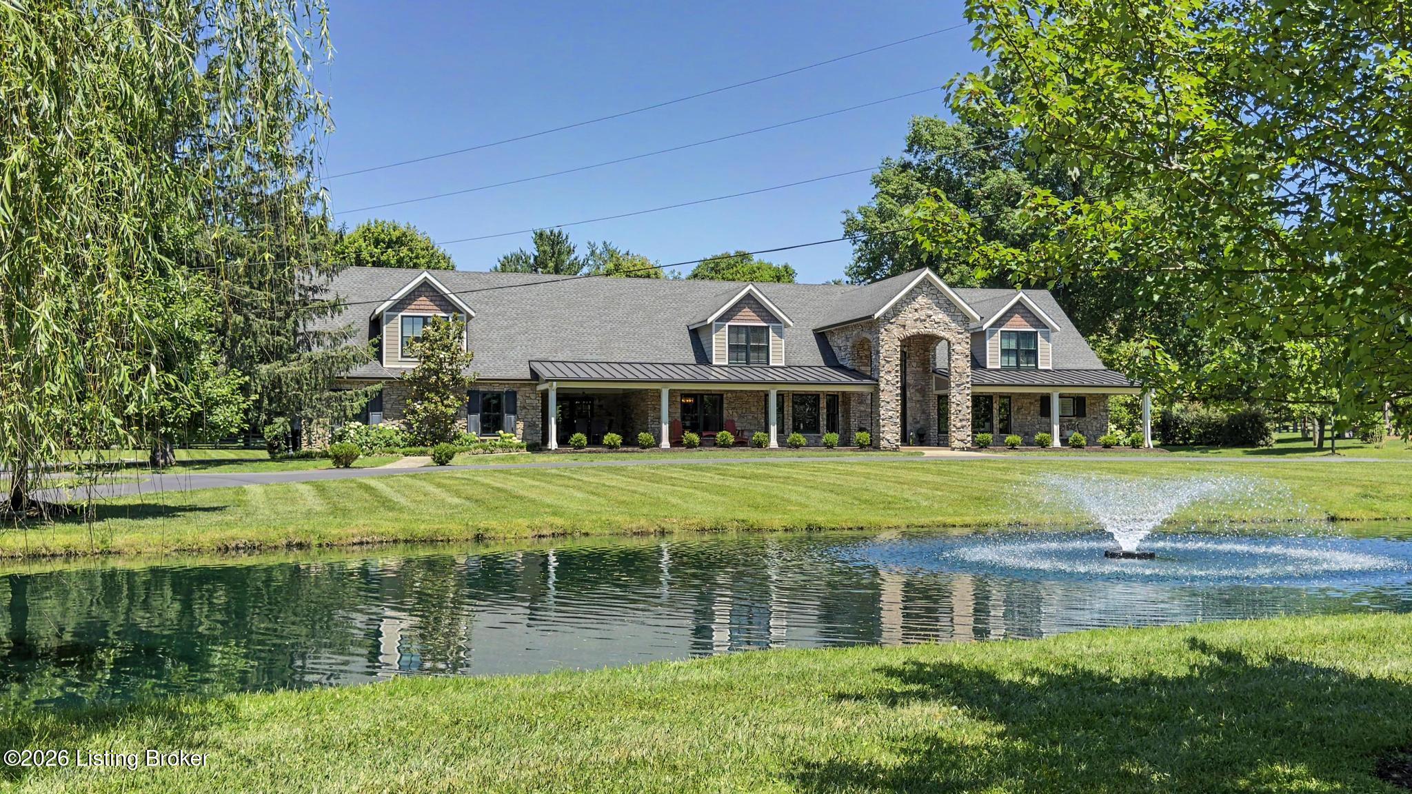 12407 Lucas Ln Property Photo 5