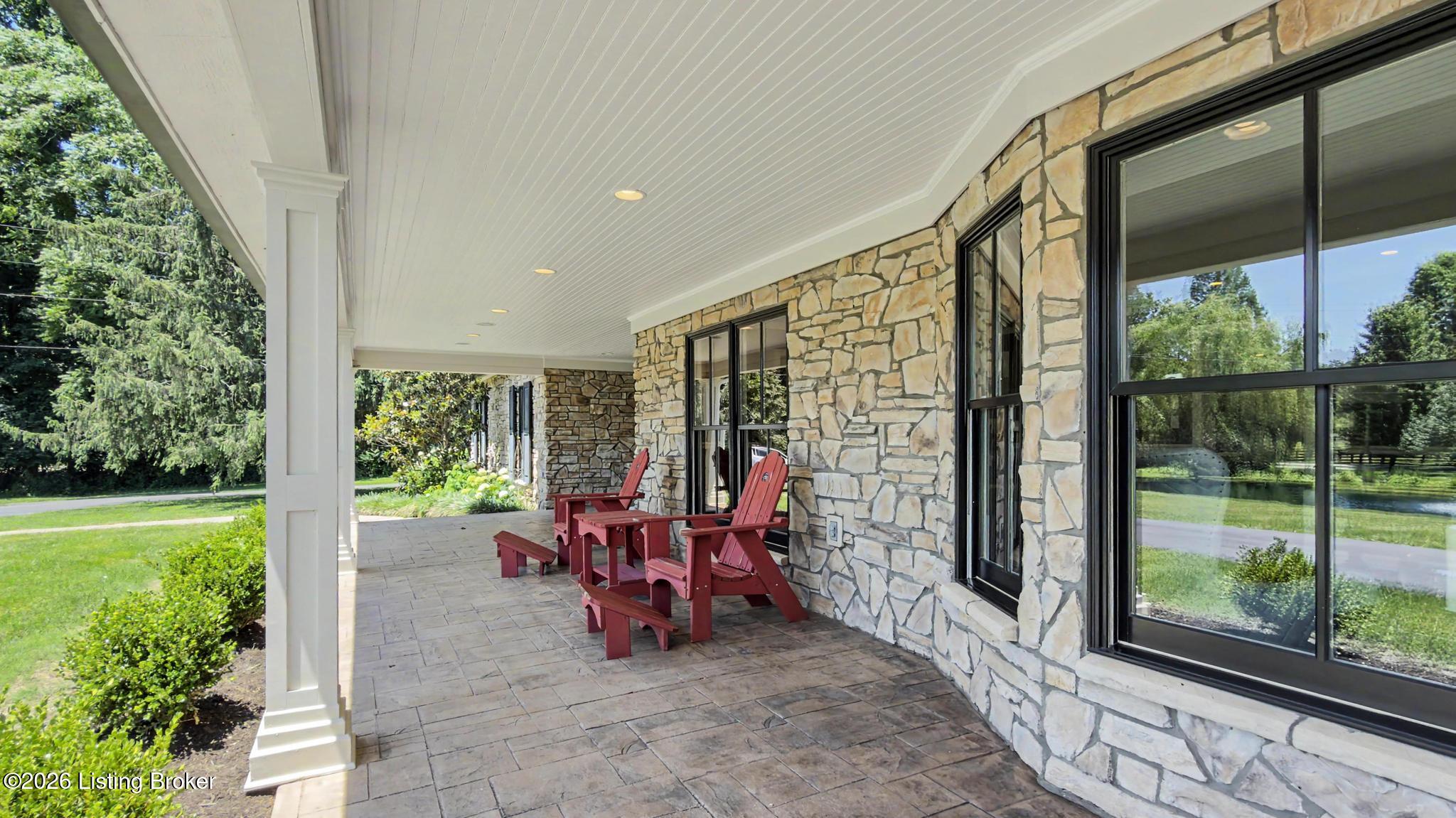 12407 Lucas Ln Property Photo 11