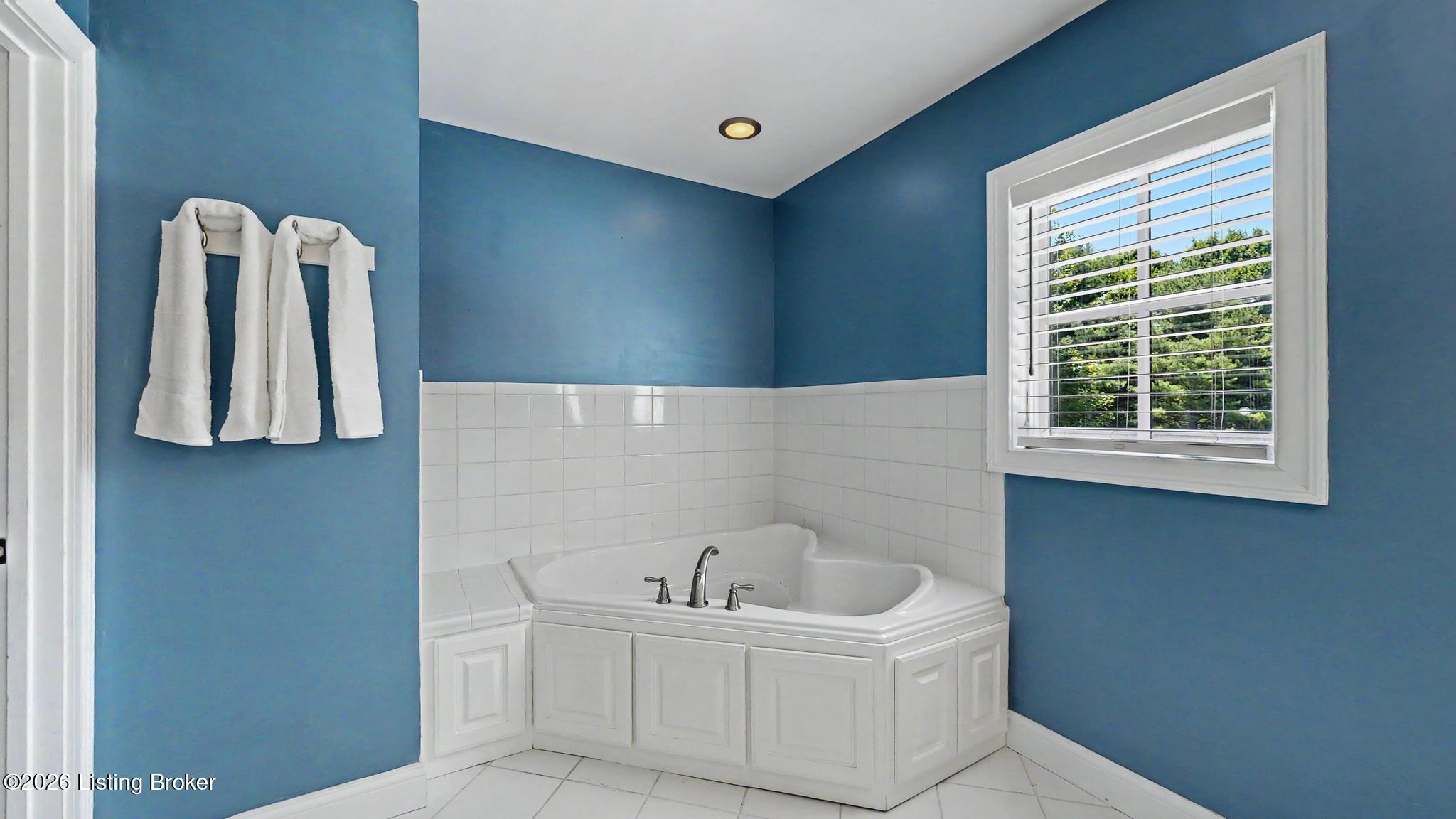 12407 Lucas Ln Property Photo 56