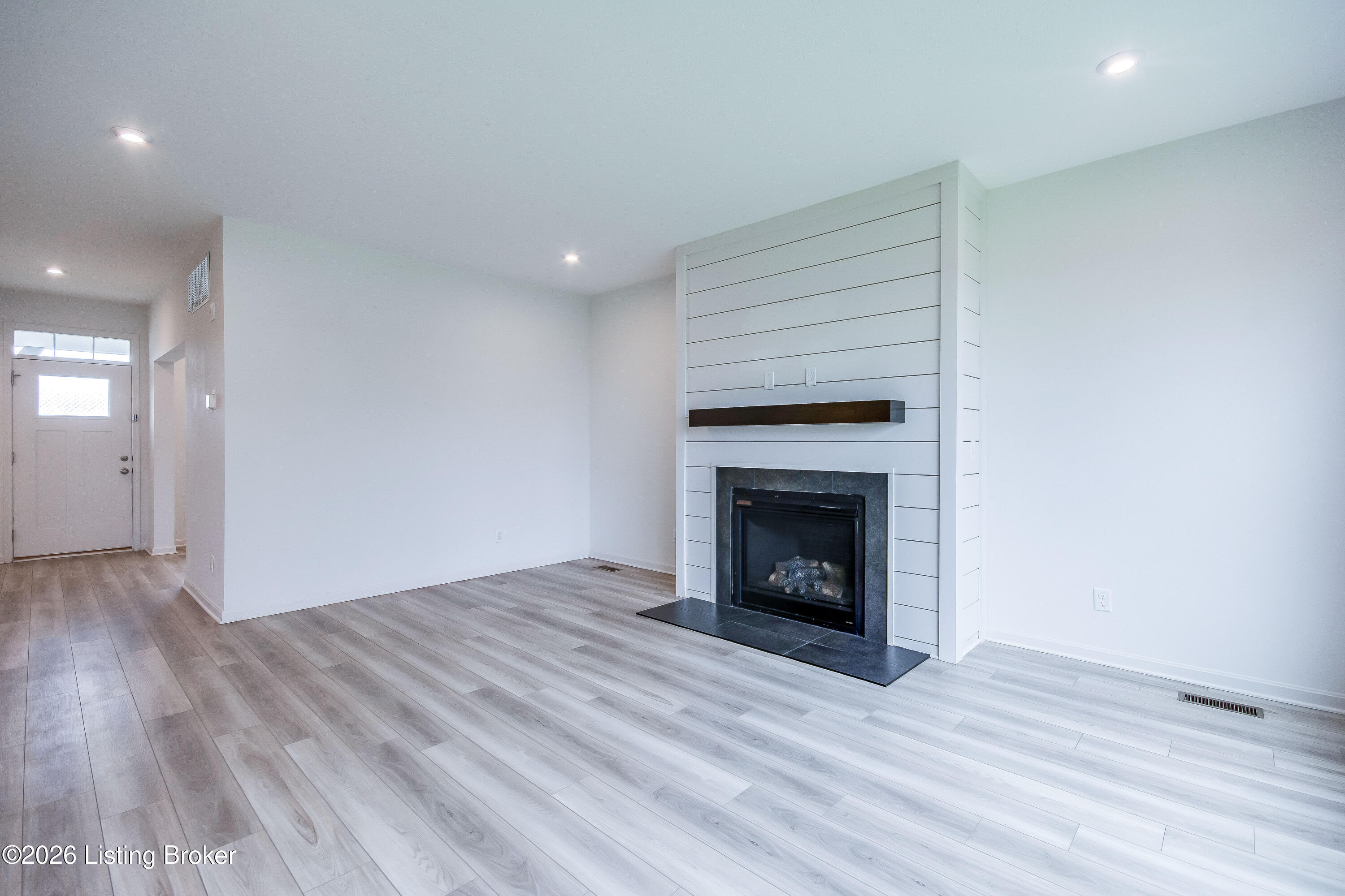 156 Goldeneye Ct Property Photo 42