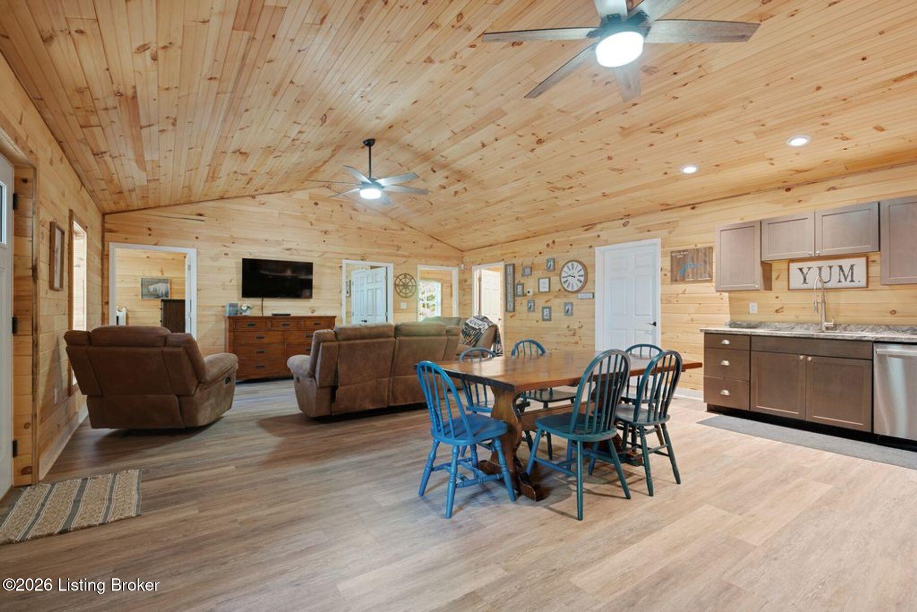 140 Cochise Rd Property Photo 4