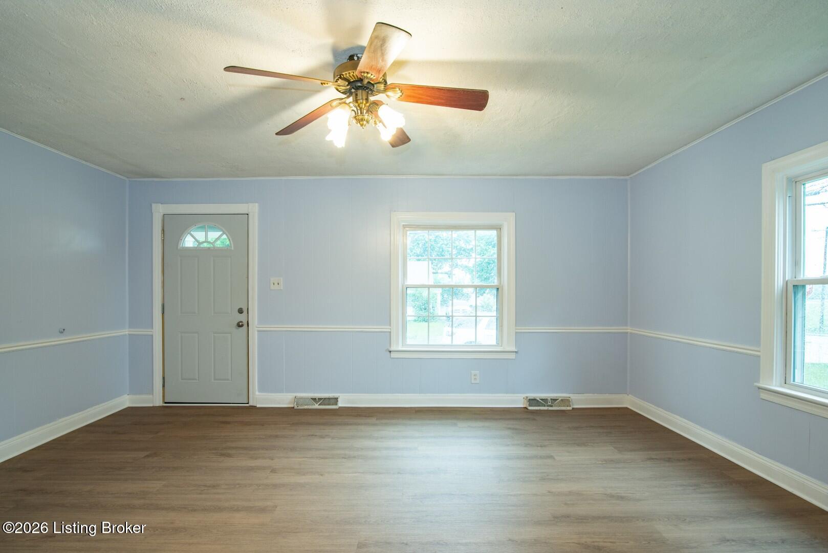 515 Churchill Ct Property Photo 7