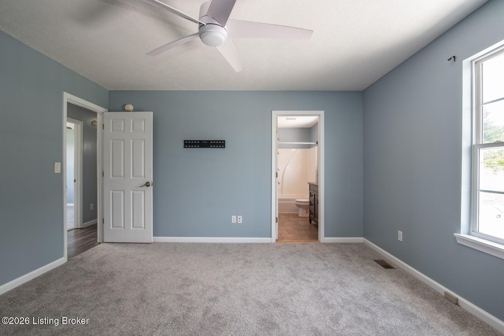 164 Carlton Ct Property Photo 23