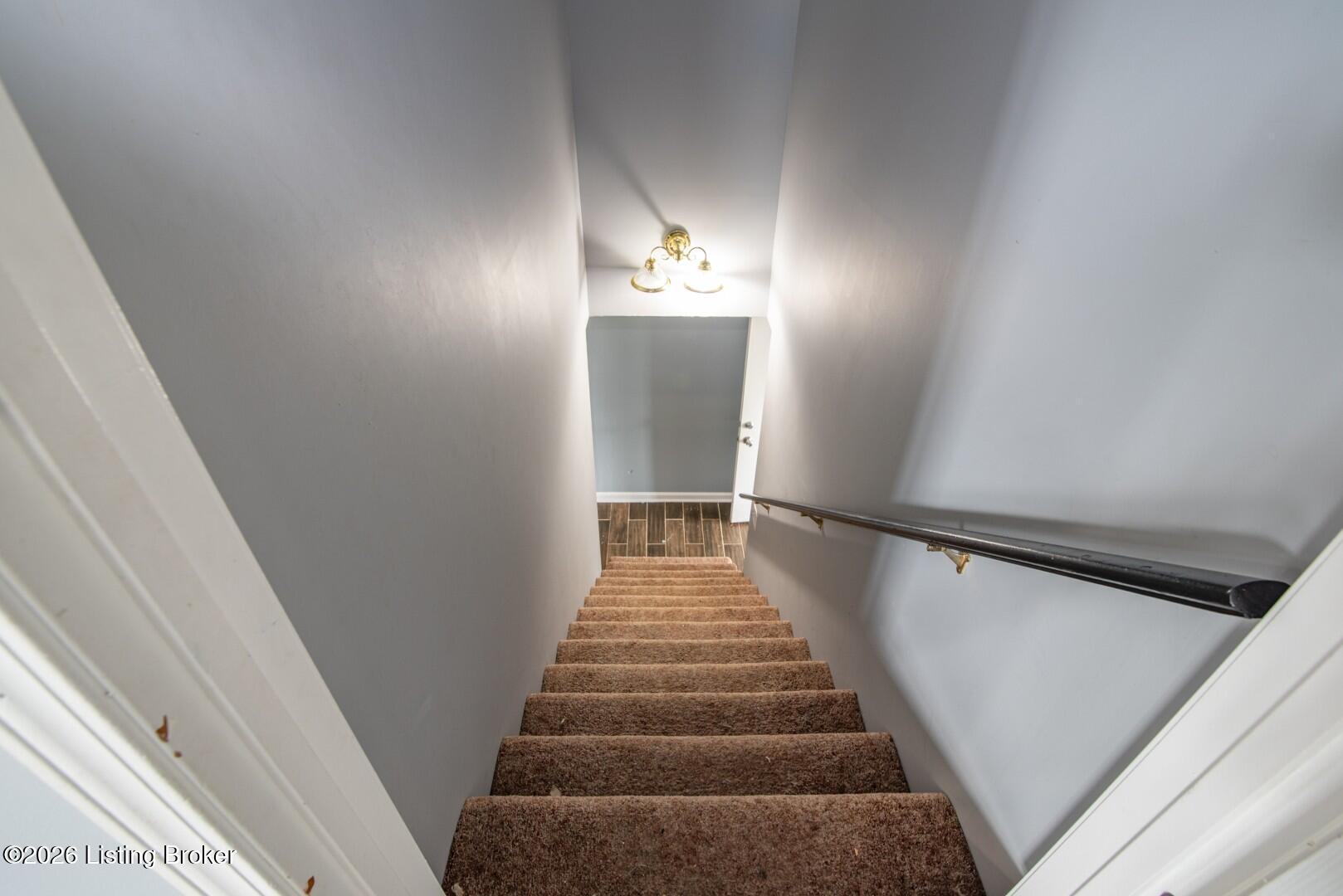 164 Carlton Ct Property Photo 34