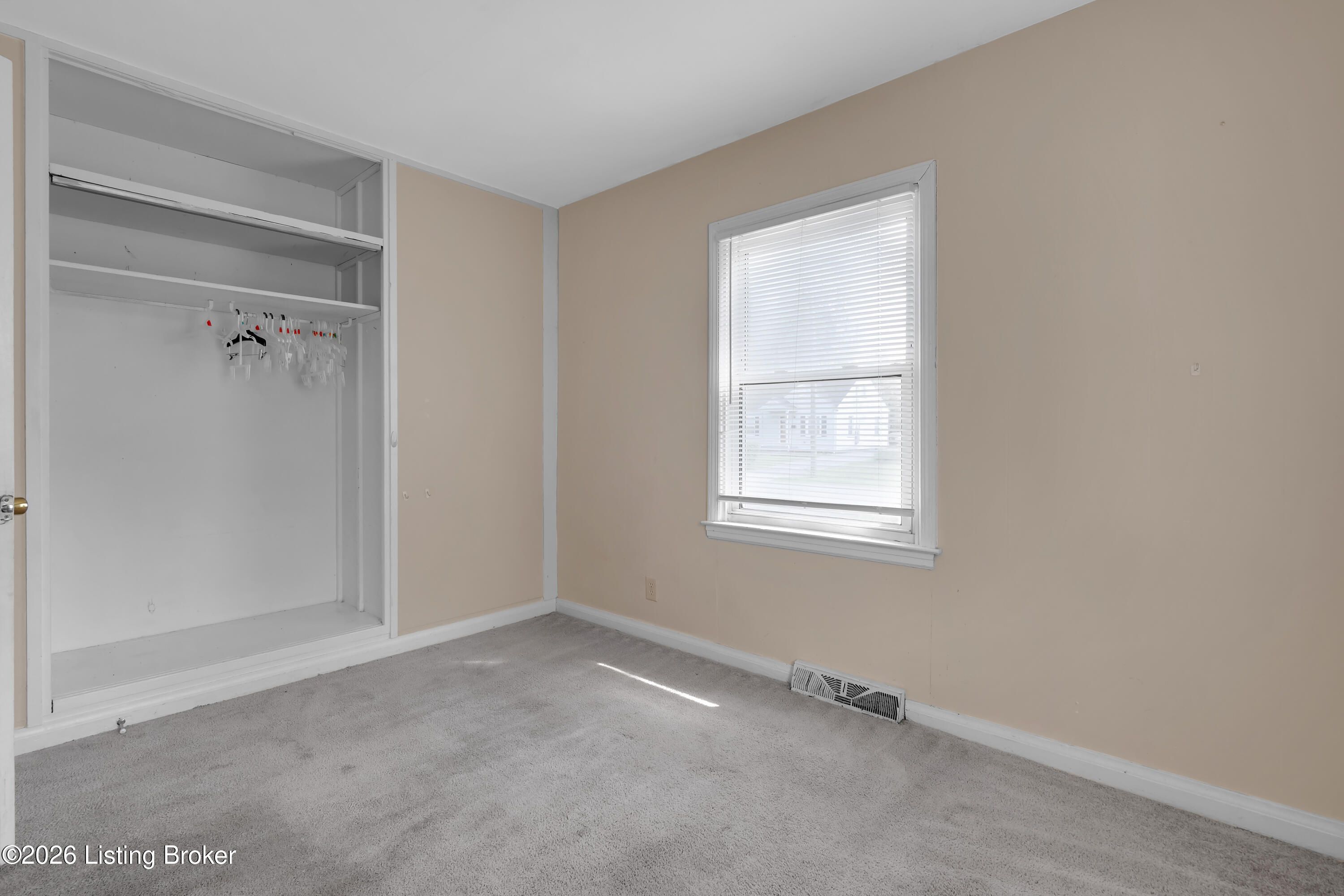 1721 Model Rd Property Photo 20
