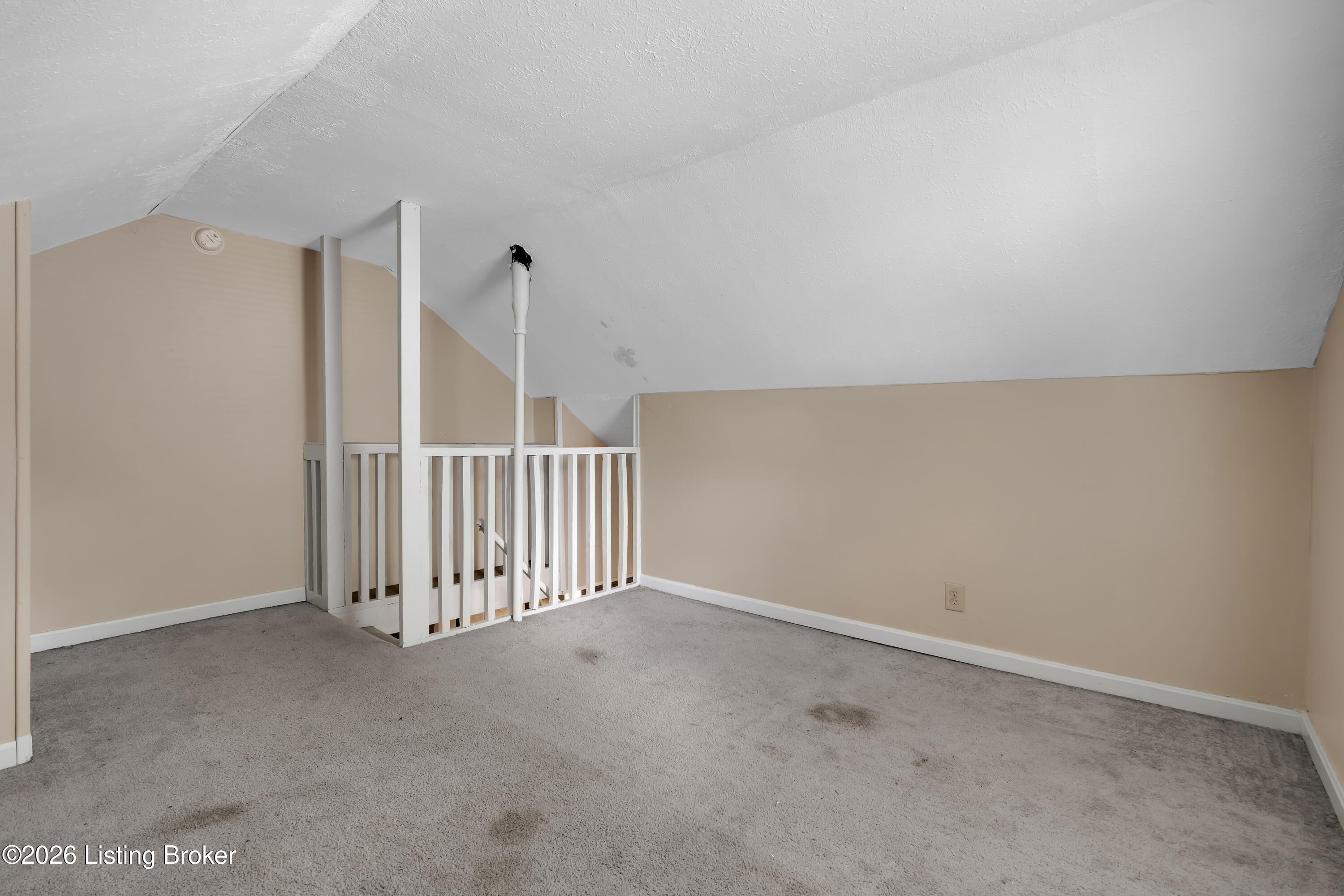 1721 Model Rd Property Photo 26