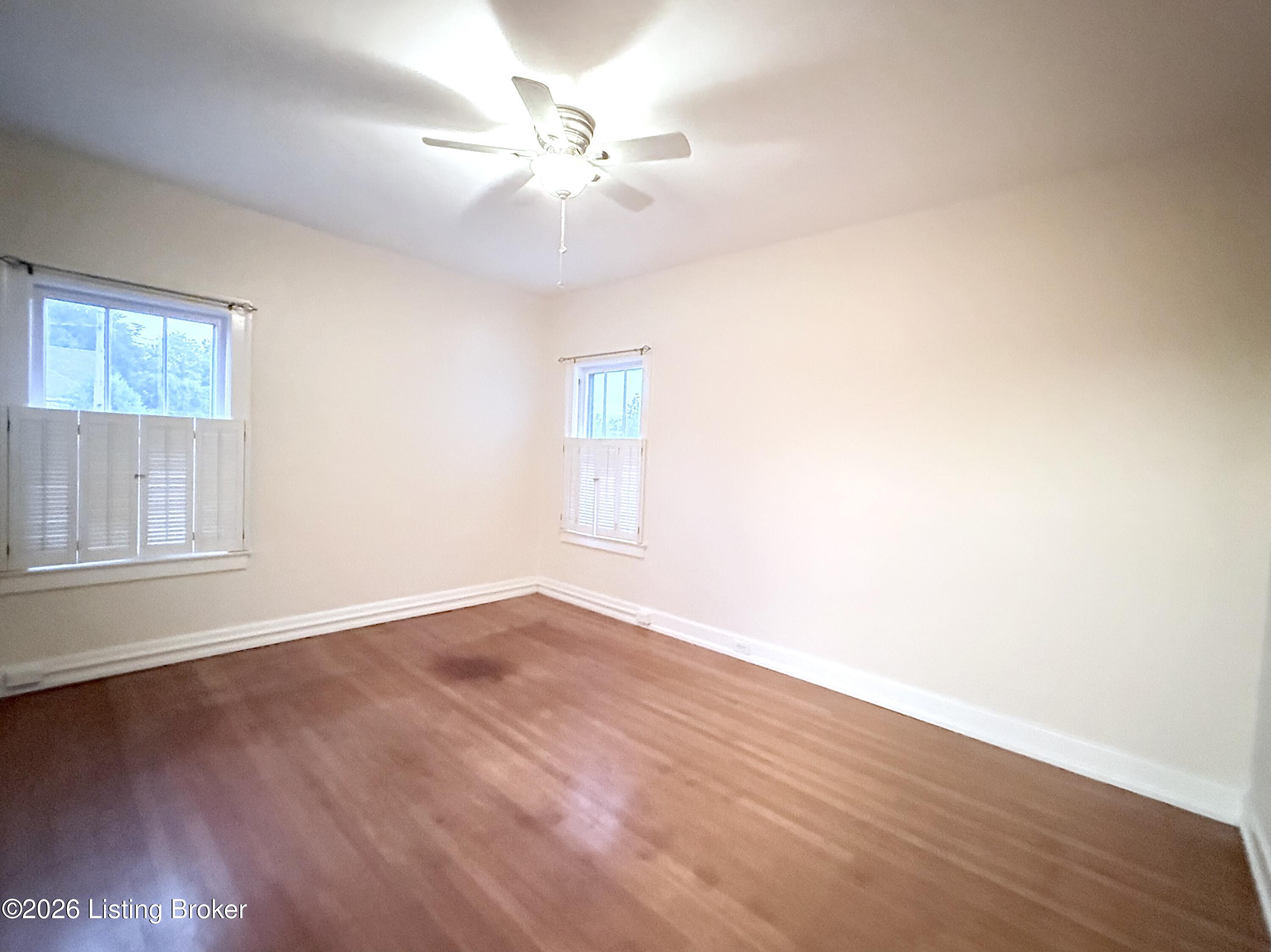 2306 Woodbourne Ave Apt 8 Property Photo 20