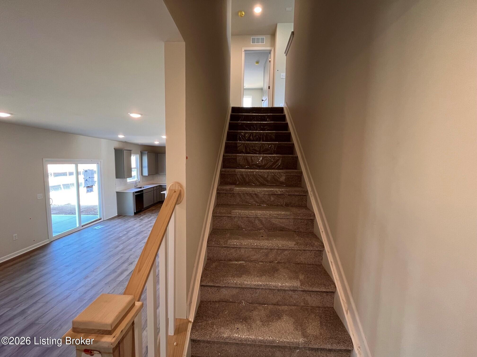8413 Hollis View Way Property Photo 10