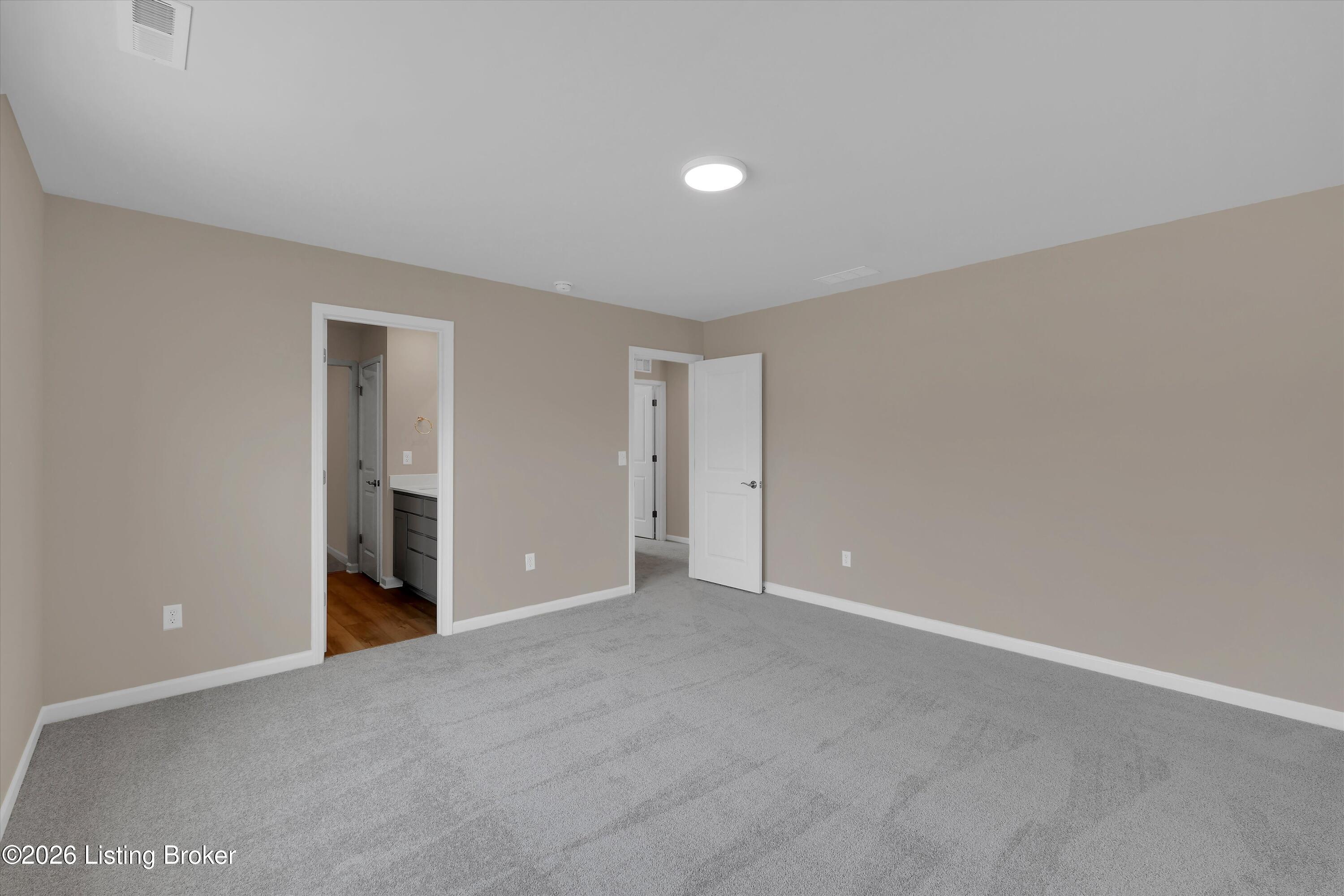 8413 Hollis View Way Property Photo 20